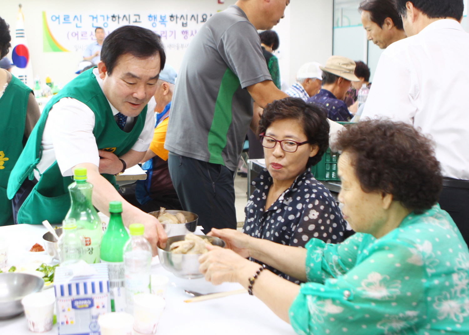 어르신 삼계탕 끓여드리기 행사 (석촌동 주민센터) - 12