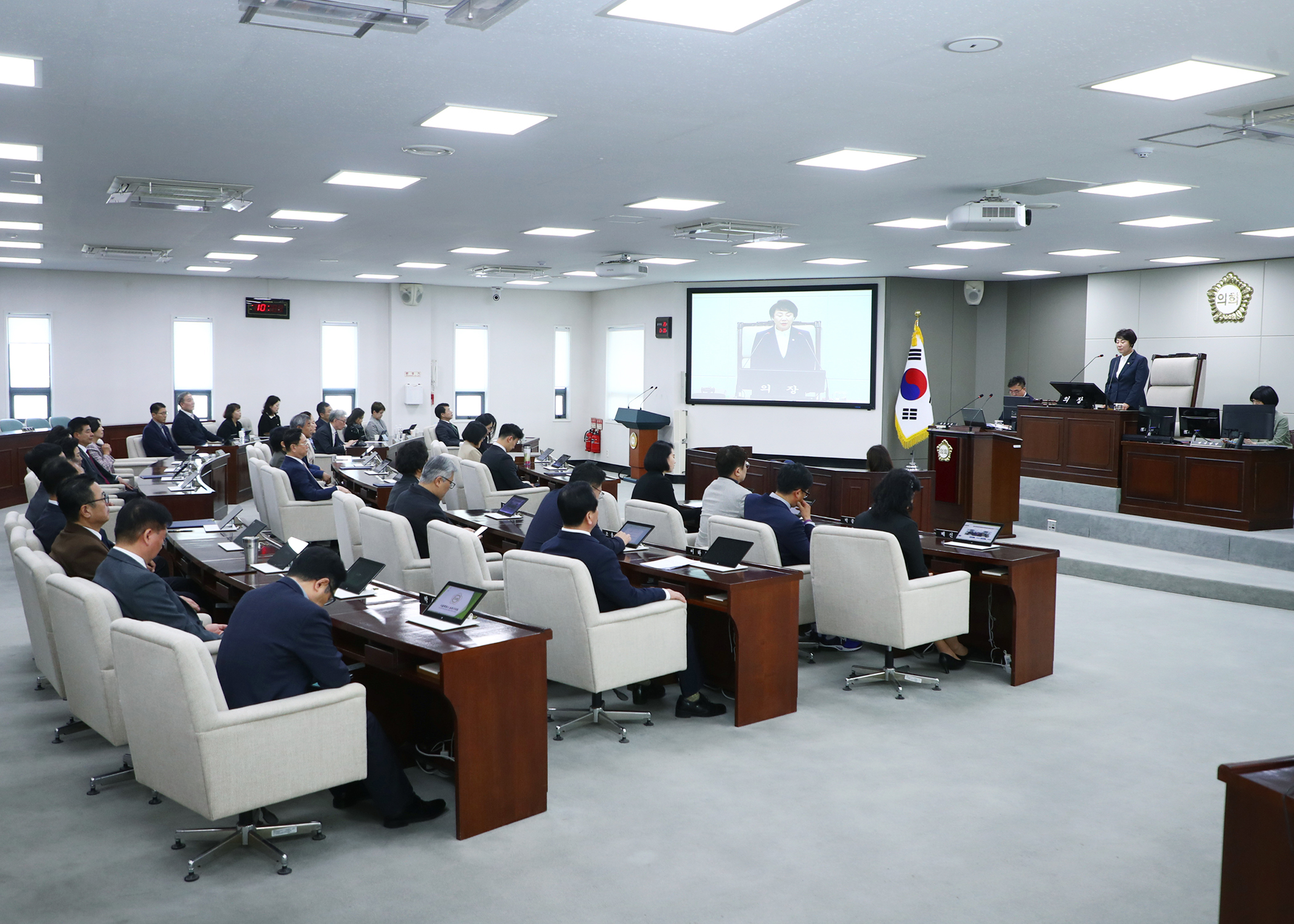 제321회 임시회 개회 - 4