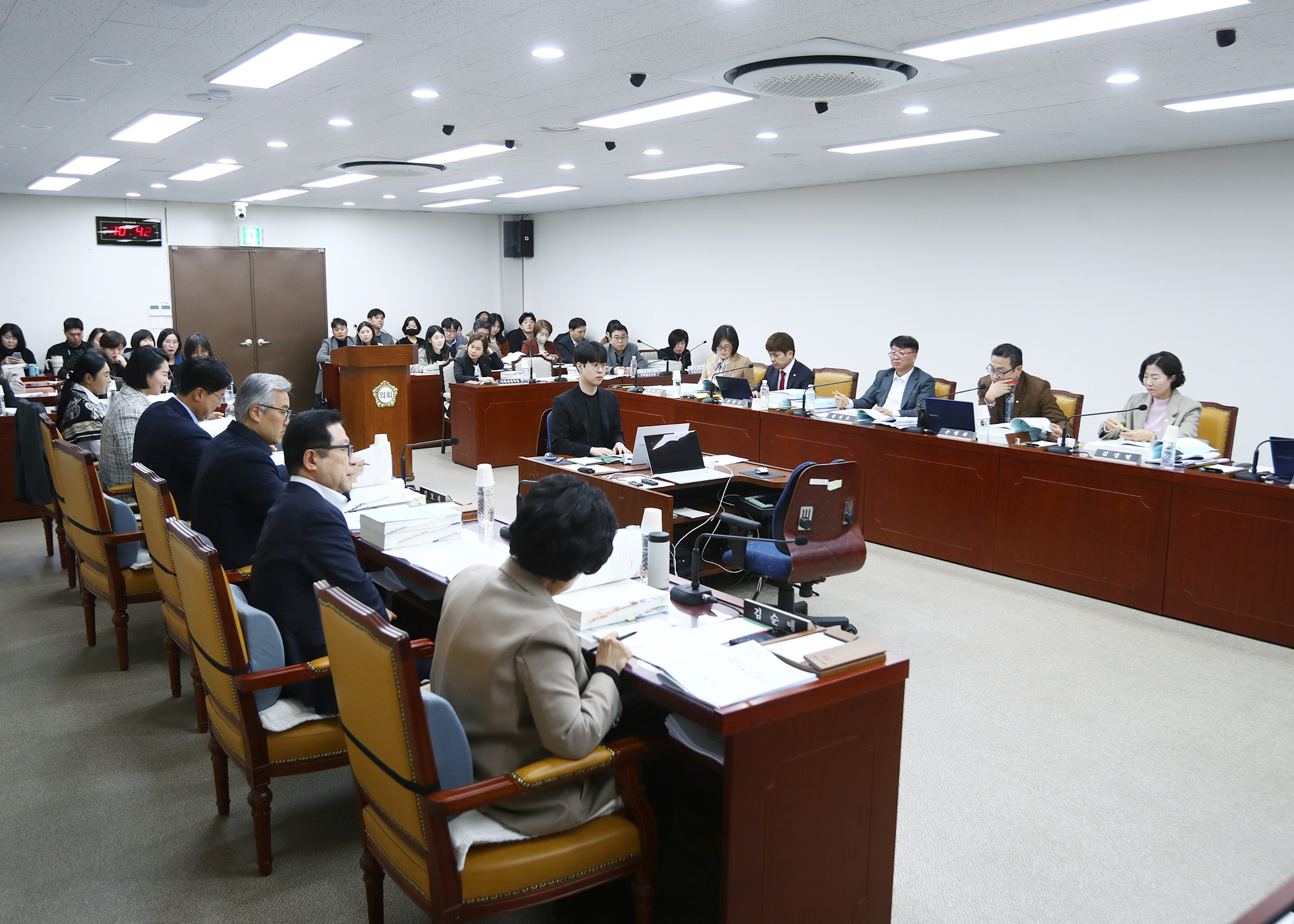 제327회 정례회 예산결산특별위원회 - 6