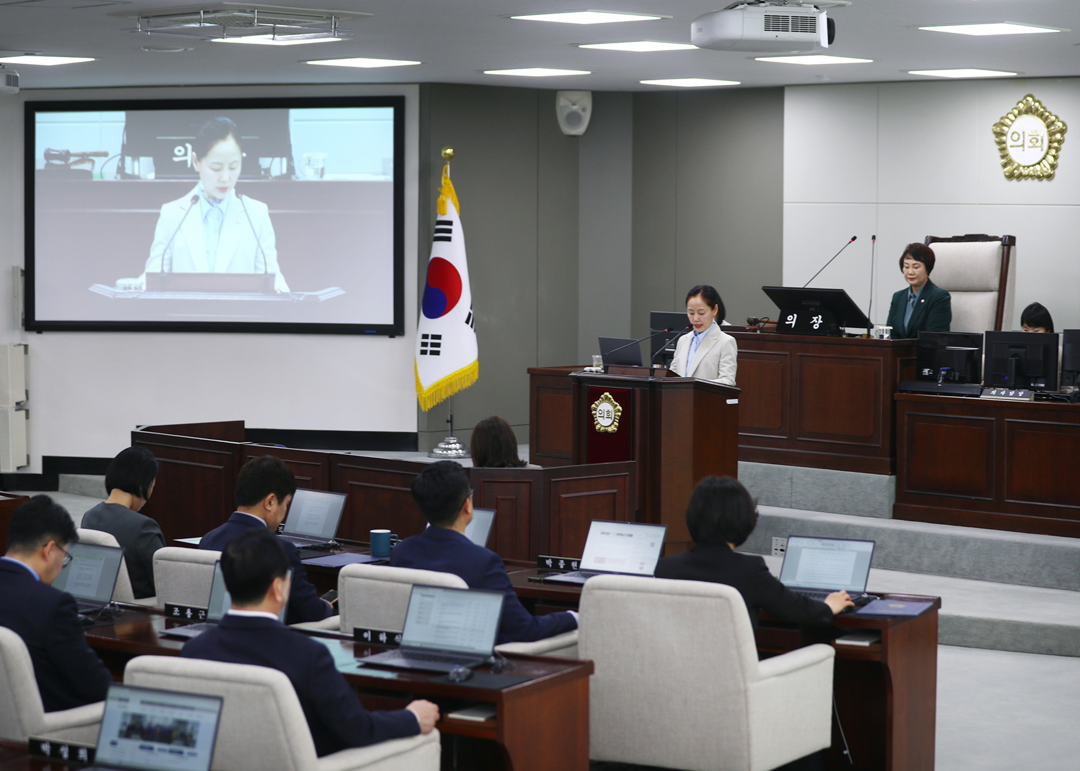 제330회 임시회 폐회 - 12