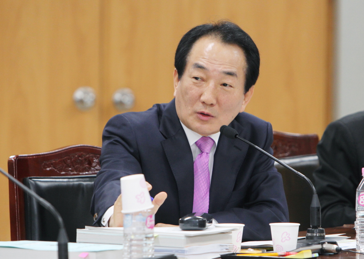 2012 행정사무감사  - 7
