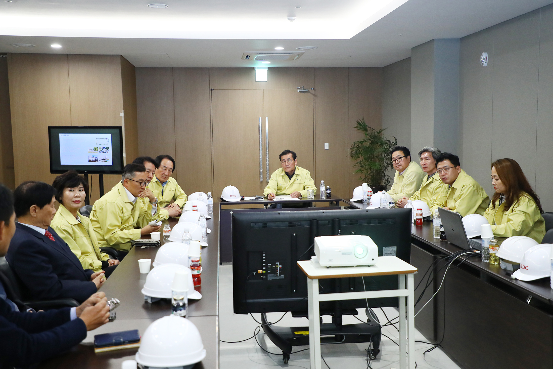 도시건설위원회 가락시영재건축아파트 현장방문 - 3