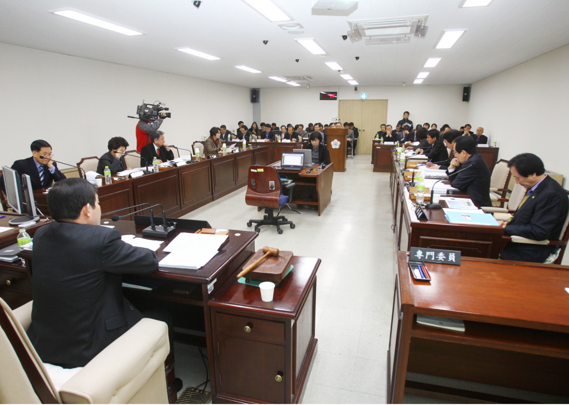롯데월드타워 건립관련 행정사무조사 특별위원회 - 4