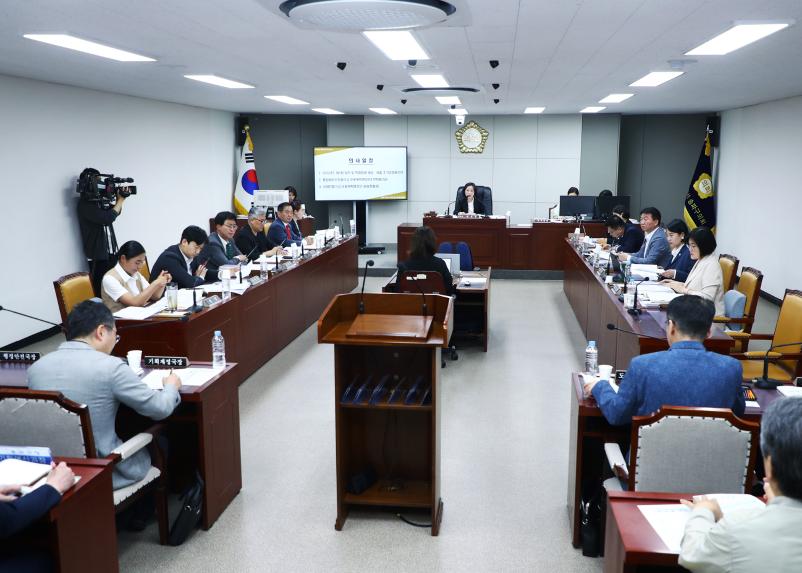 제322회 임시회 예산결산특별위원회