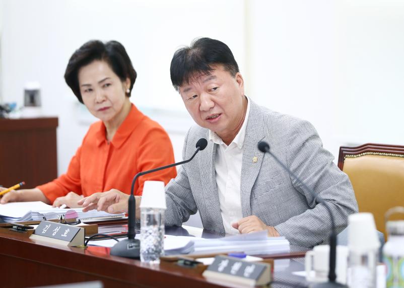 제324회 임시회 재정복지위원회