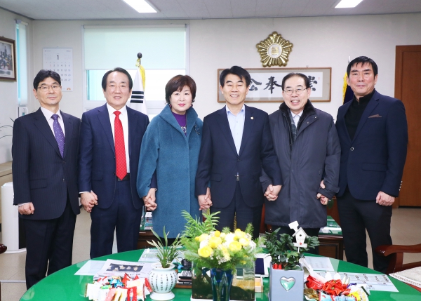 공무국외연수 위원 위촉장전달