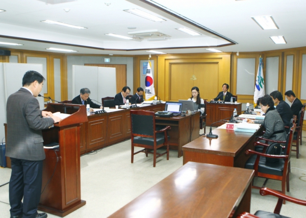2013 행정사무감사 1일차