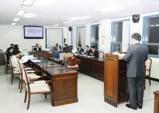 2008. 12. 17 행정보건위원회