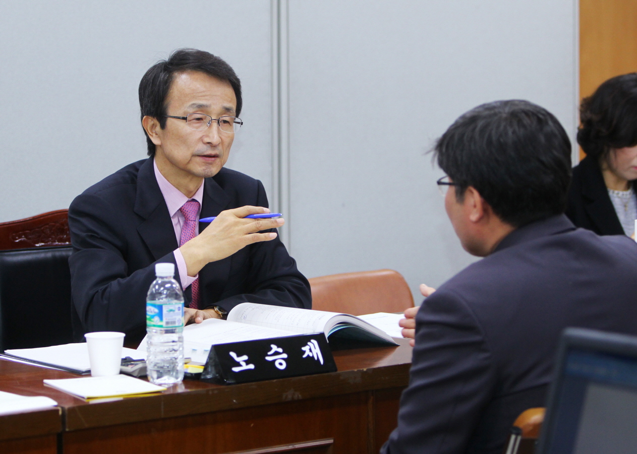 2014행정사무감사 - 147