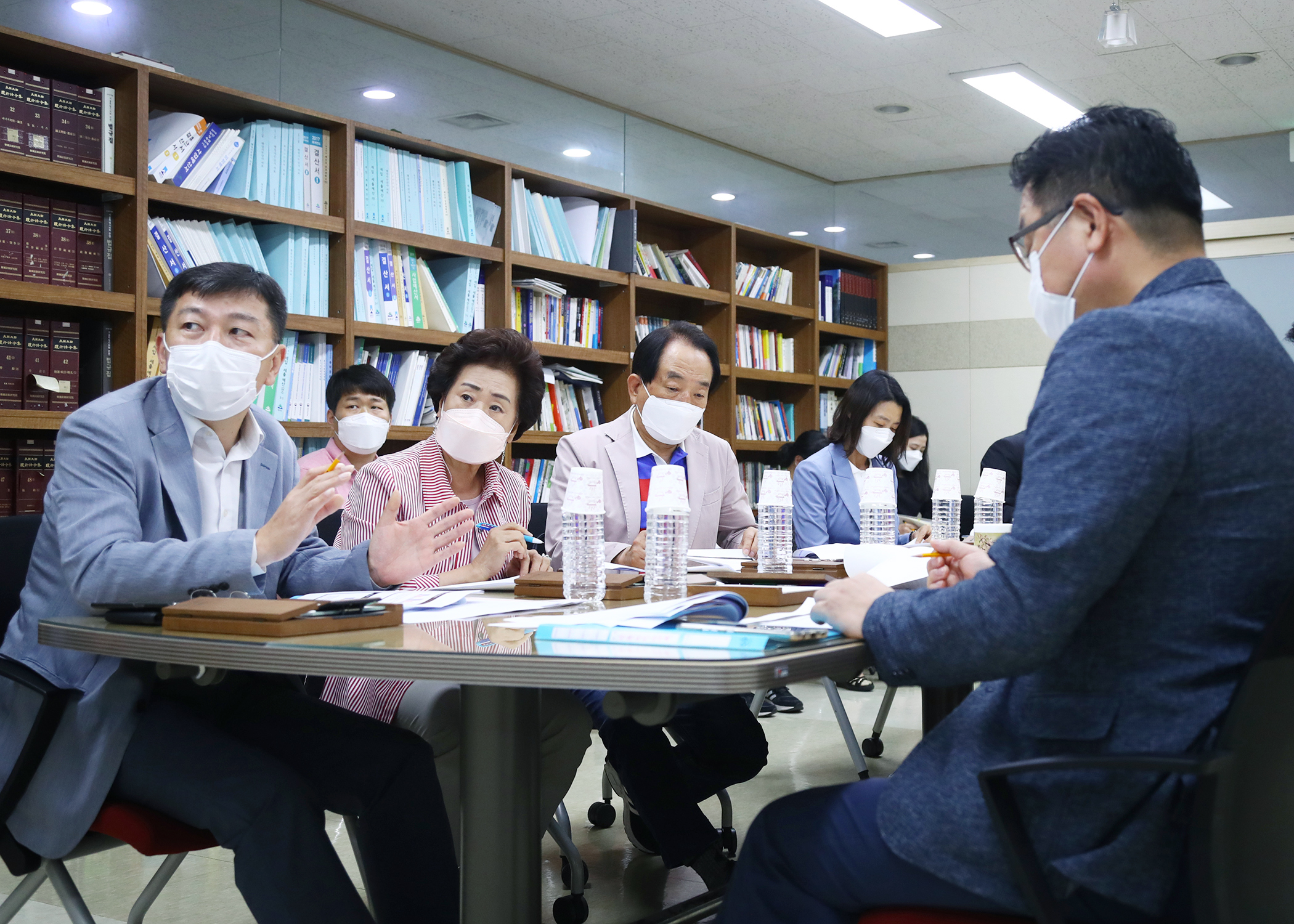 송파구의회 생활정치연구회 정책연구용역 착수보고회 - 9