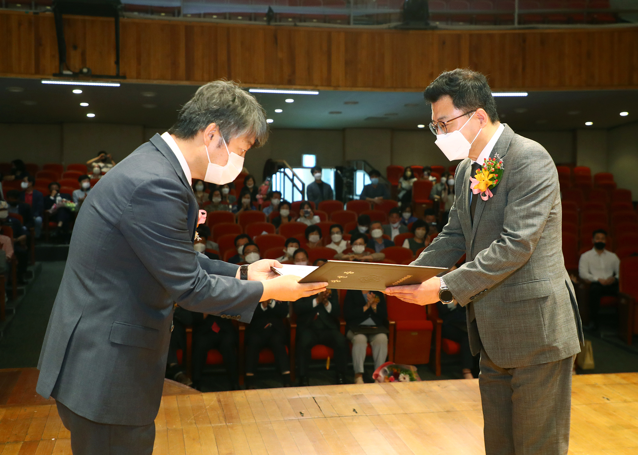 제8회 전국동시지방선거 당선증 교부식 - 2