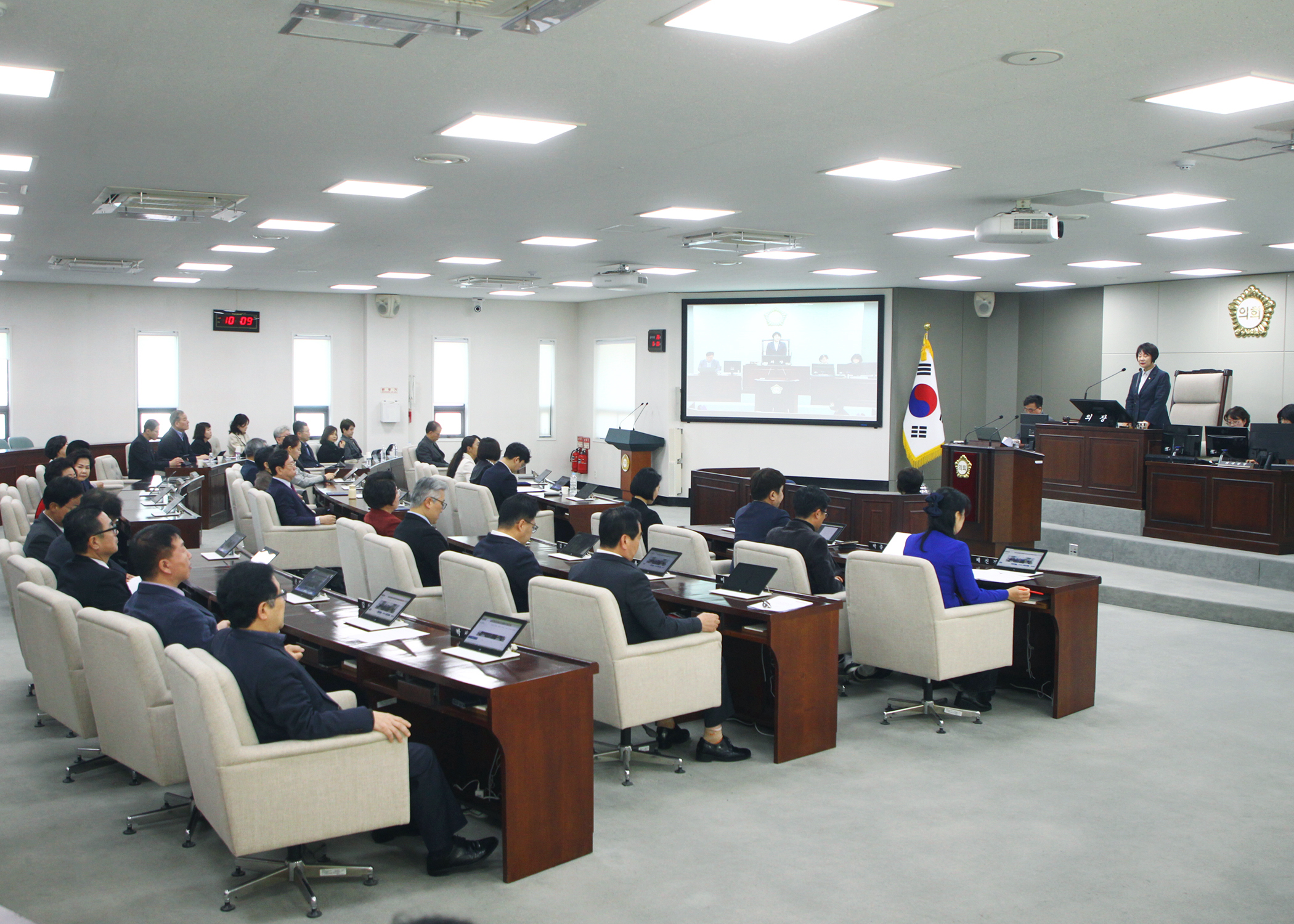 제319회 임시회 폐회 - 1