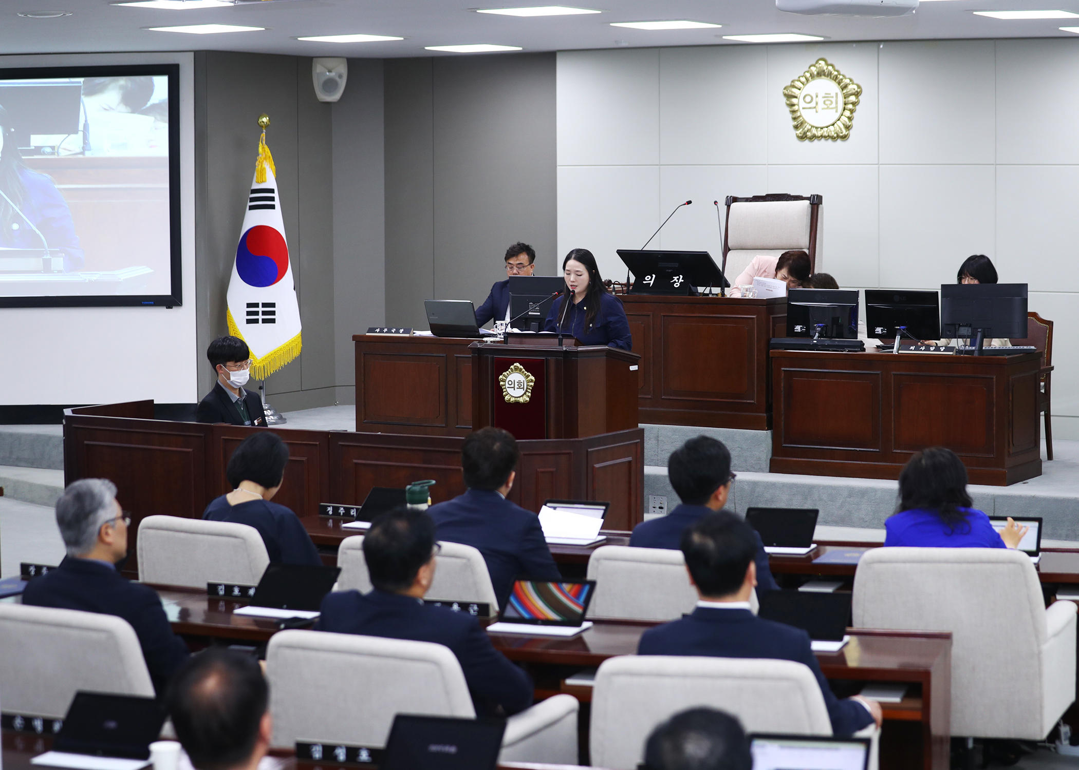 제321회 임시회 폐회 - 1
