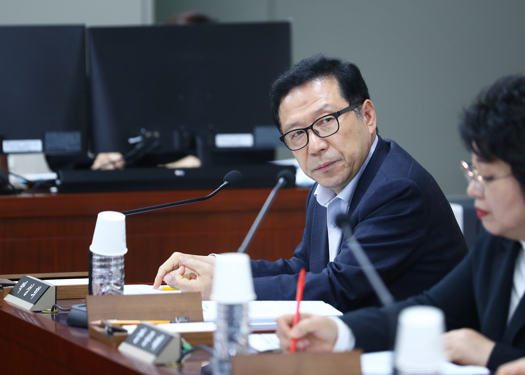 제321회 임시회 행정교육위원회 - 2