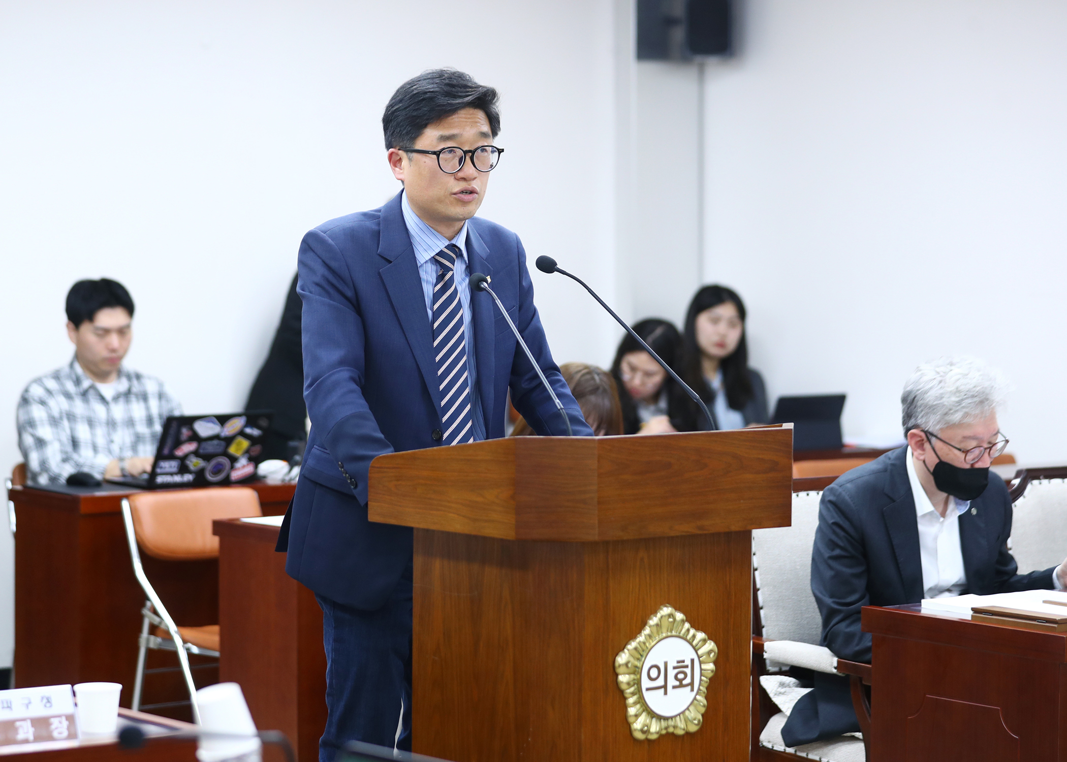 제321회 임시회 행정교육위원회 - 10