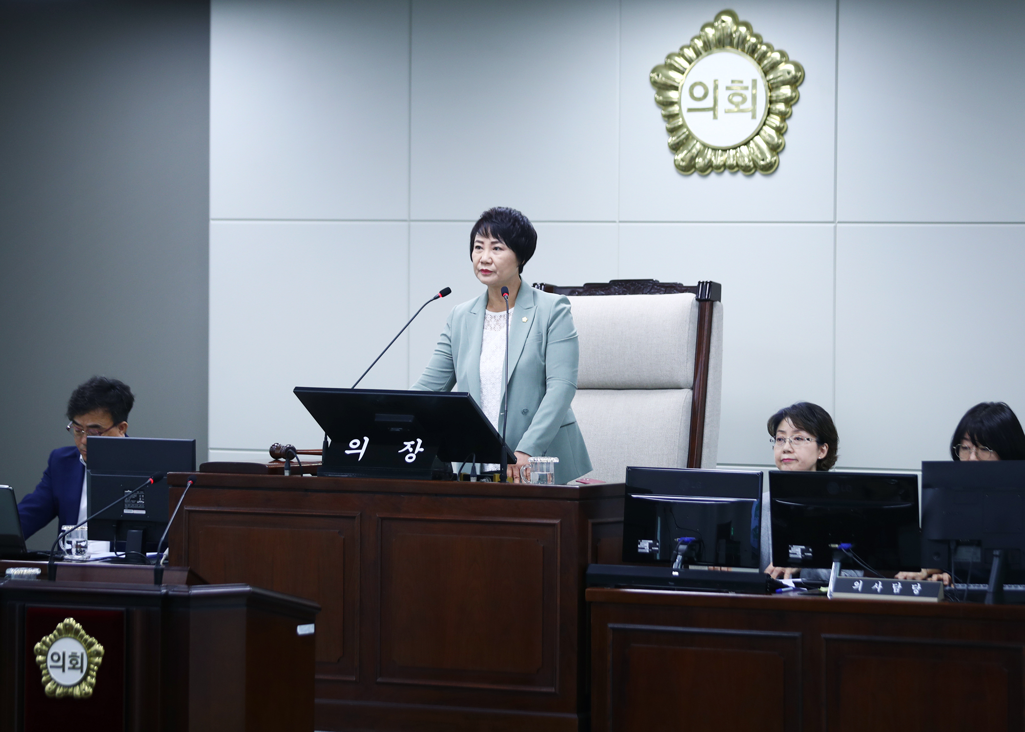 제323회 정례회 개회 - 10