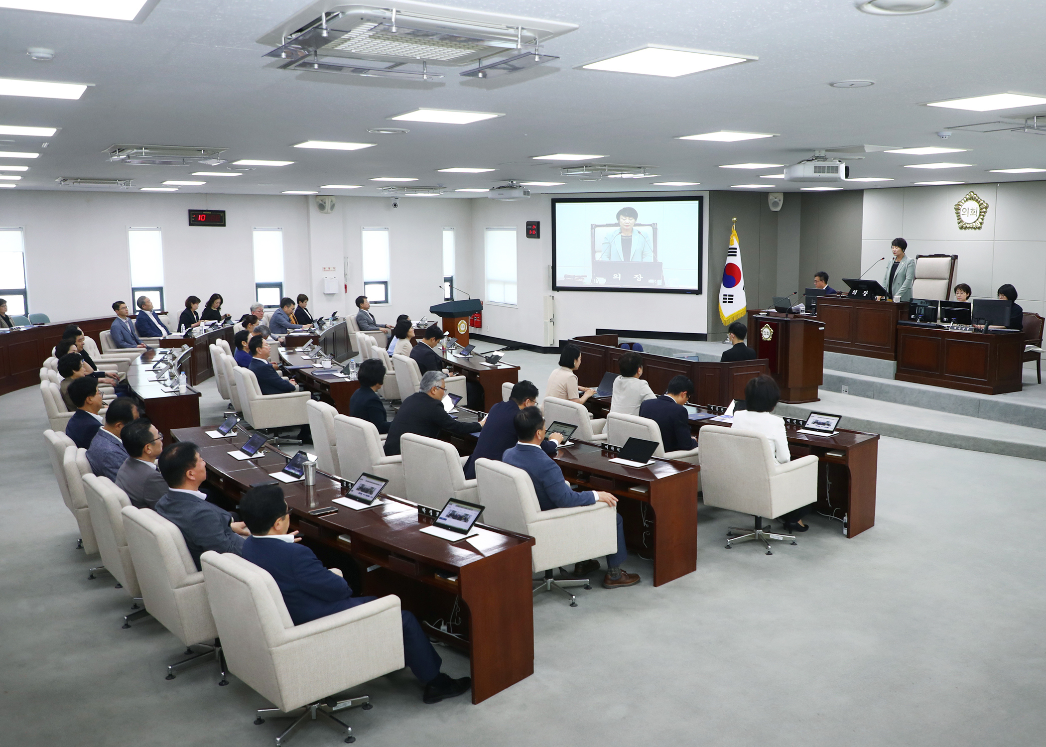 제323회 구정질문 - 1