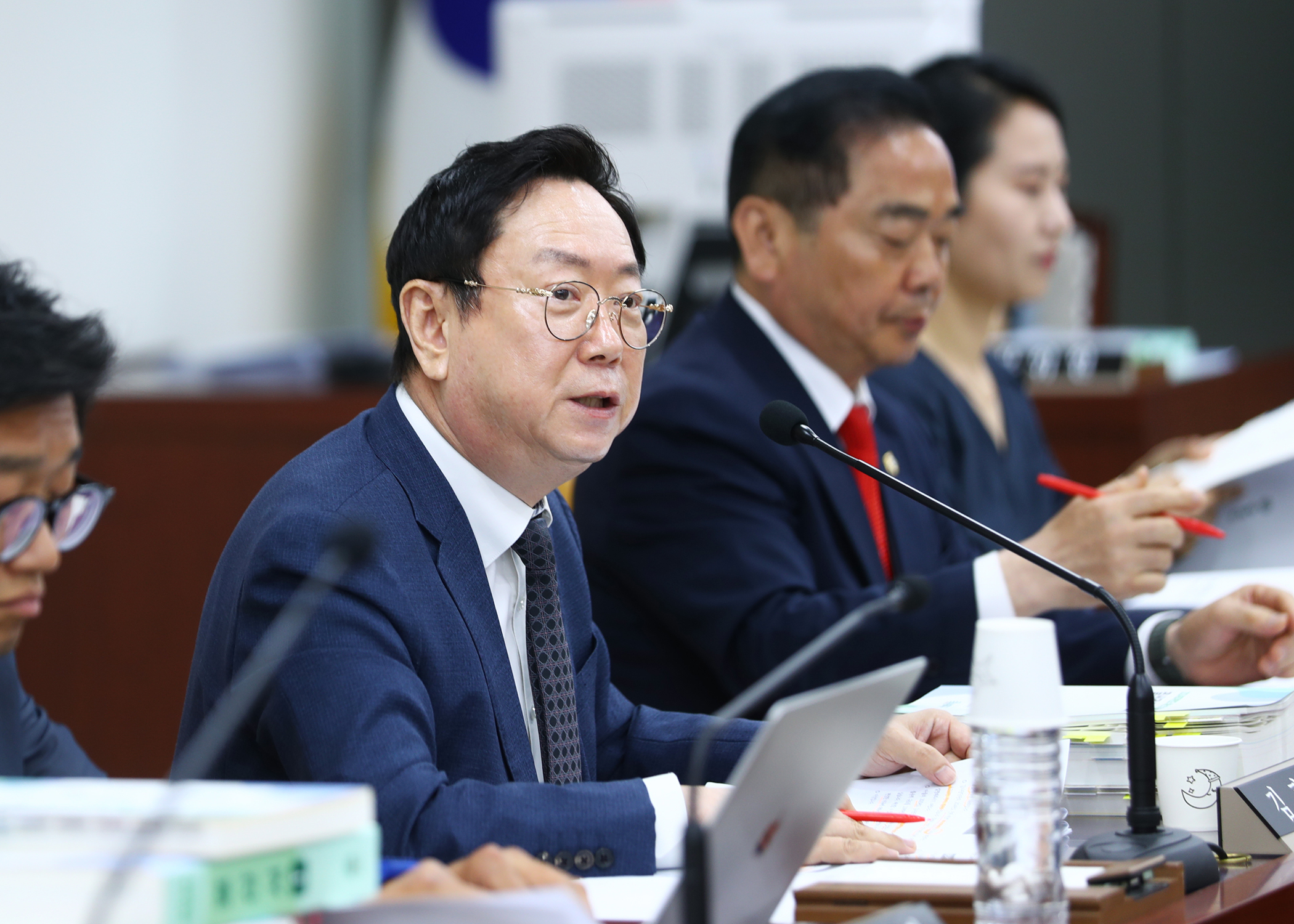 제323회 정례회 행정교육위원회 - 8