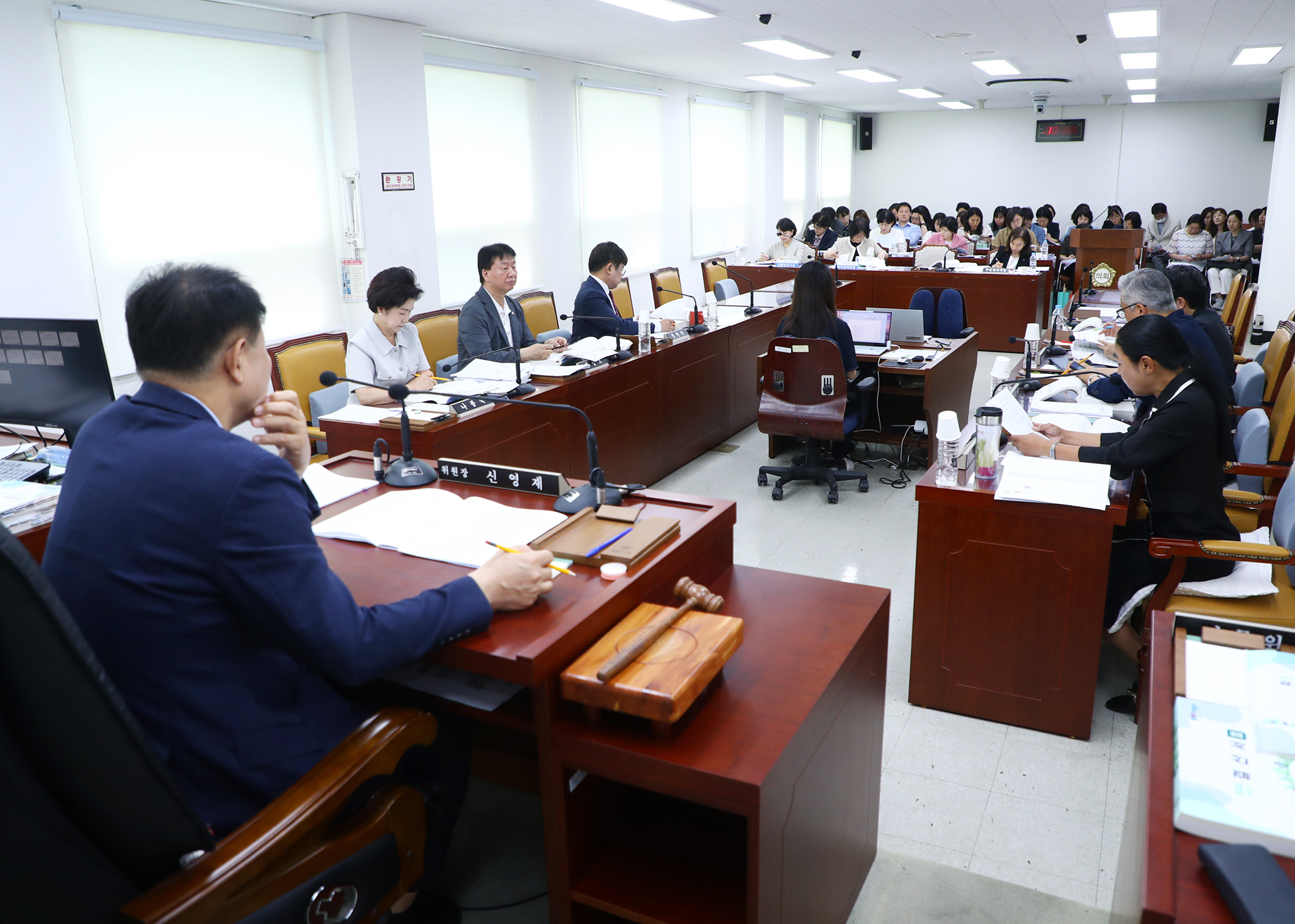 제323회 정례회 재정복지위원회 - 4