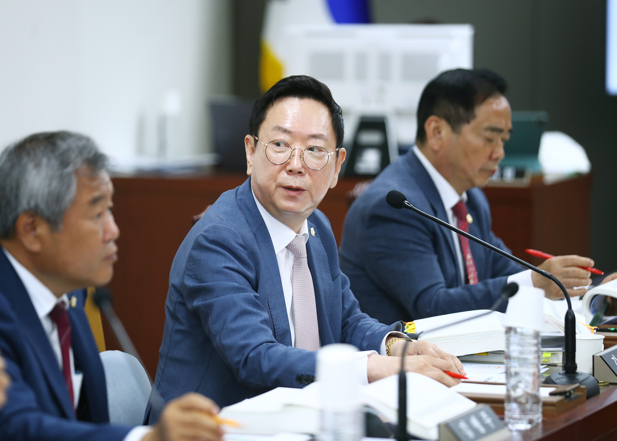 제323회 정례회 예산결산위원회 - 12