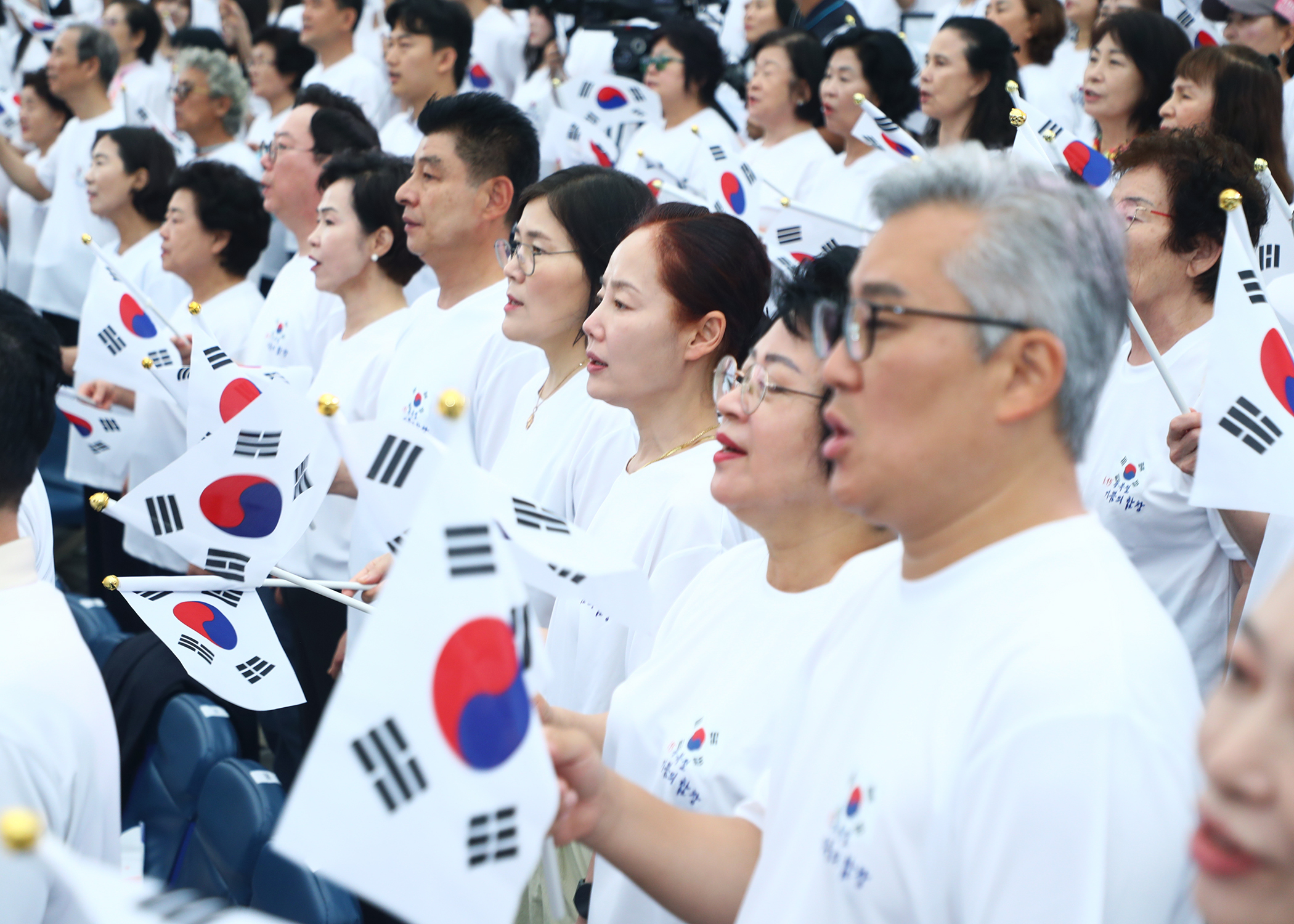 8.15 빛을 되찾은 날 기쁨의 합창 - 3