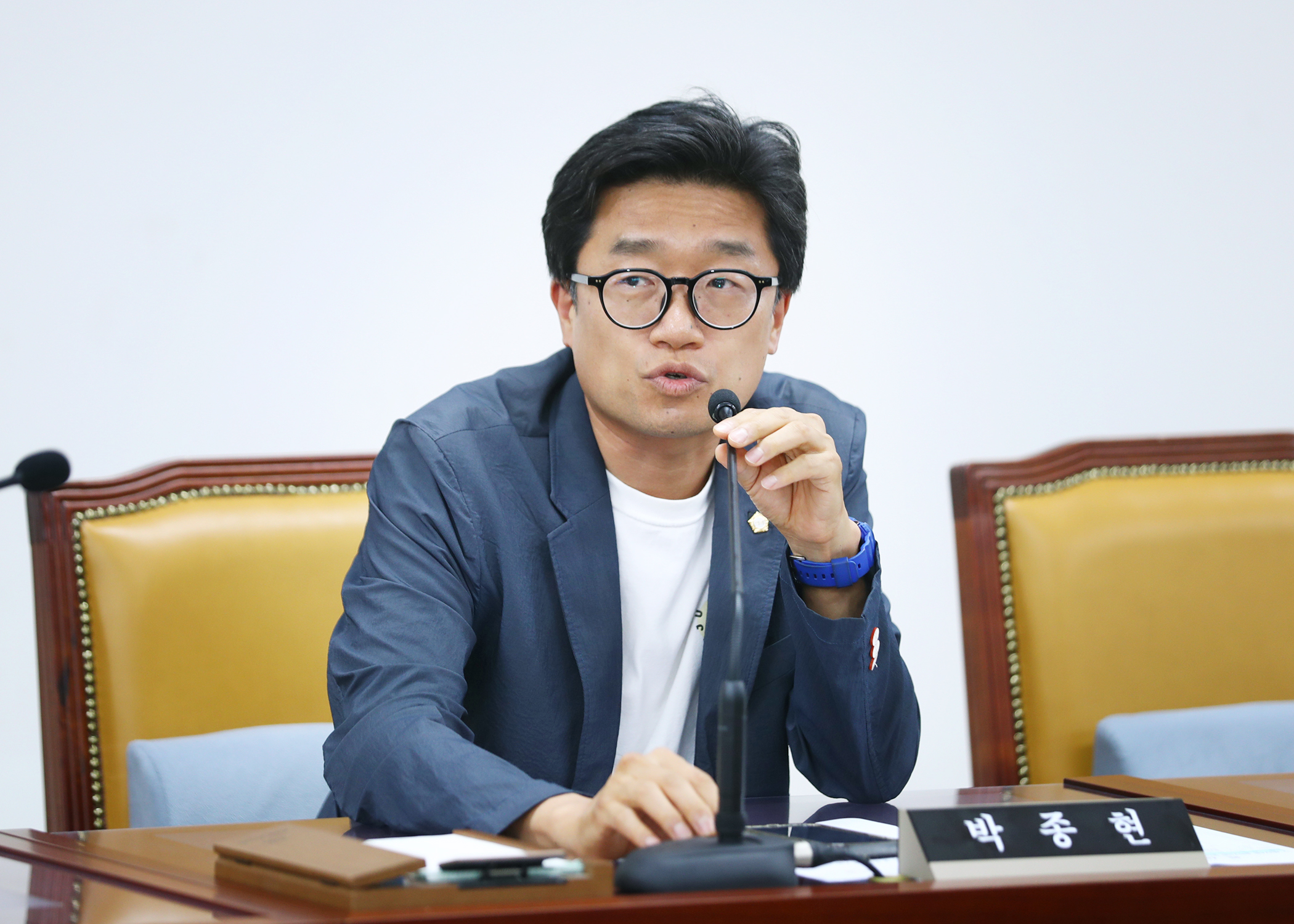 제324회 임시회 행정교육위원회 - 6