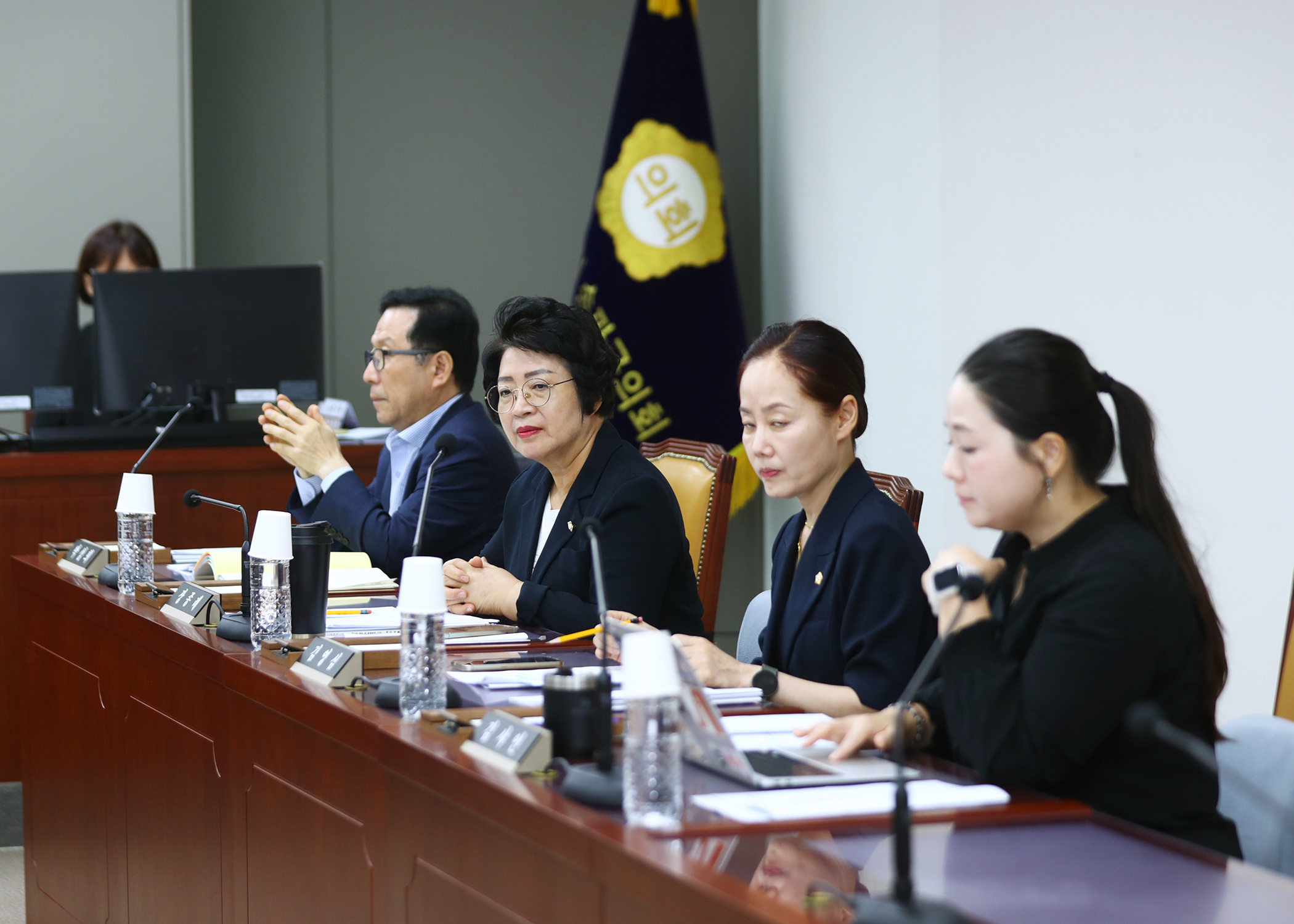 제324회 임시회 행정교육위원회 - 2