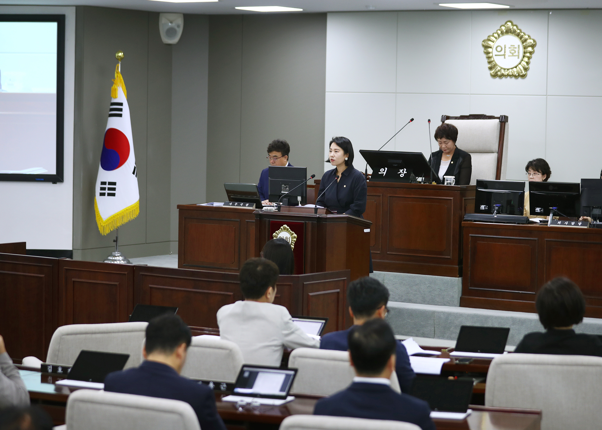 제324회 임시회 폐회 - 6