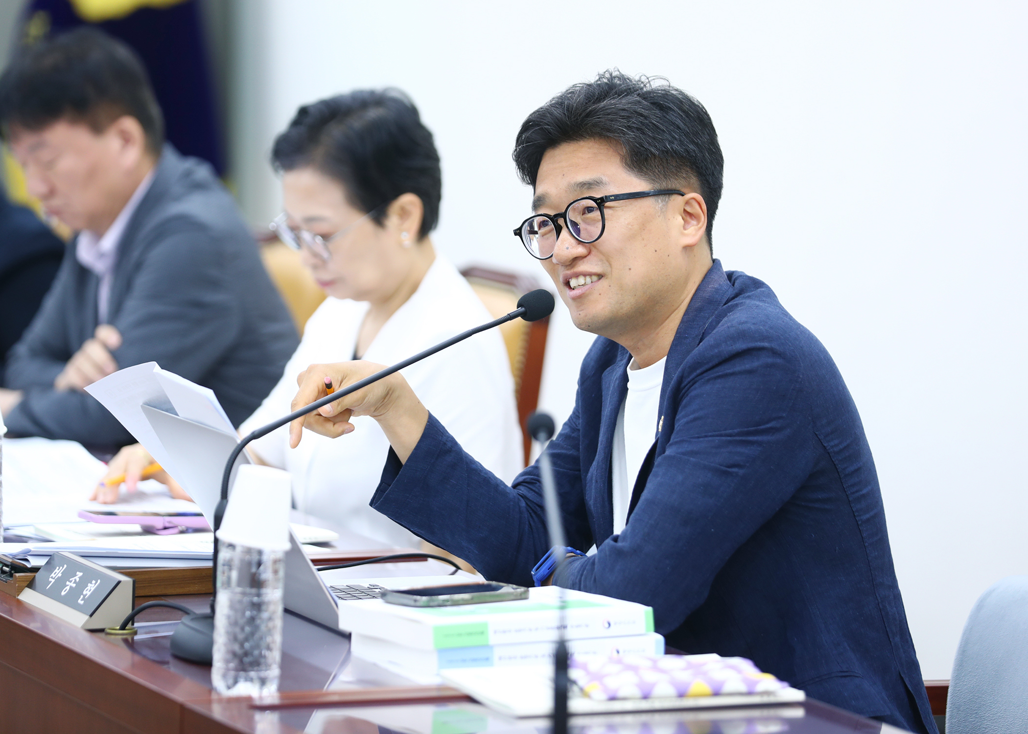 제324회 임시회 예산결산특별위원회 - 8