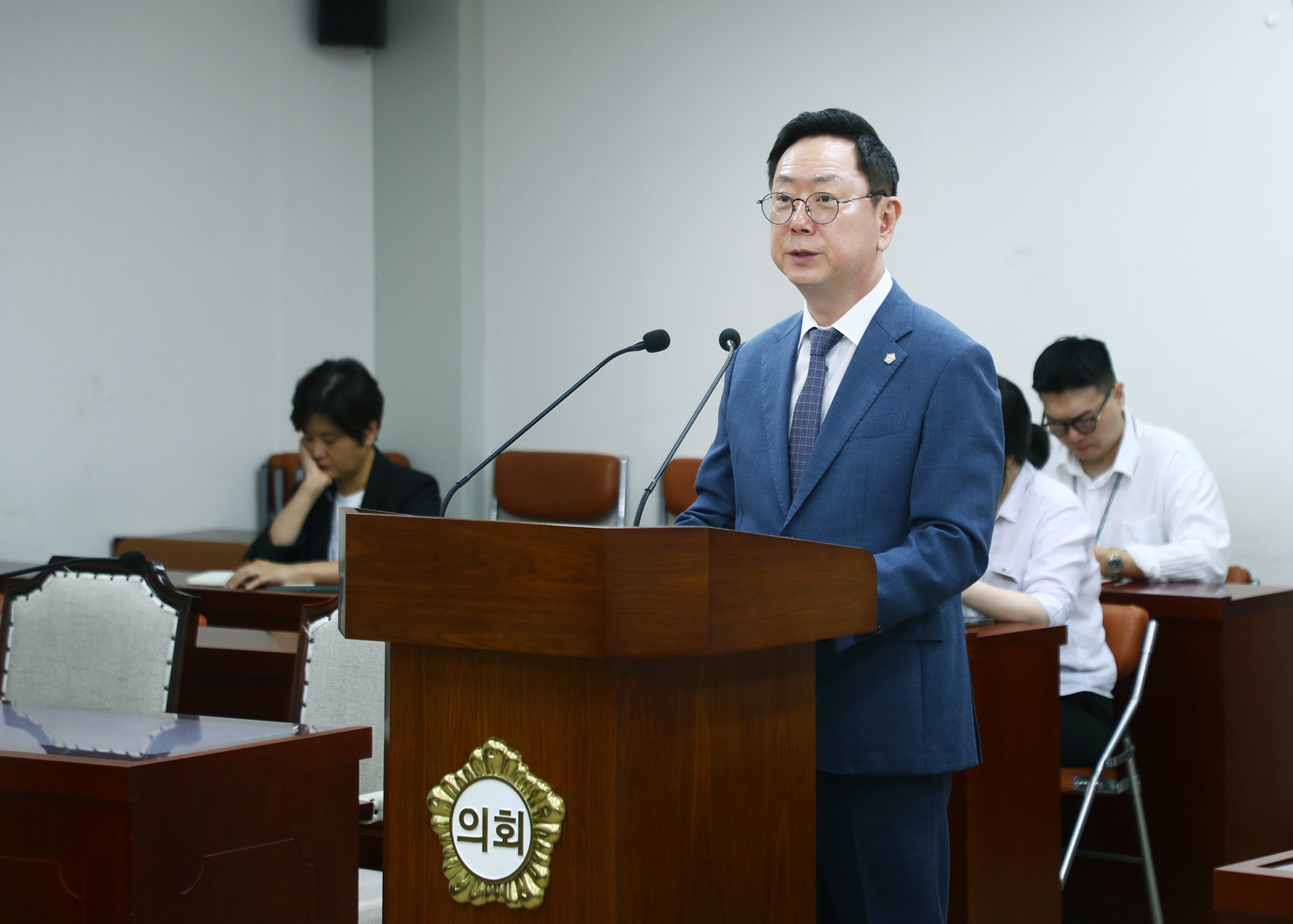 제325회 임시회 운영위원회 - 1