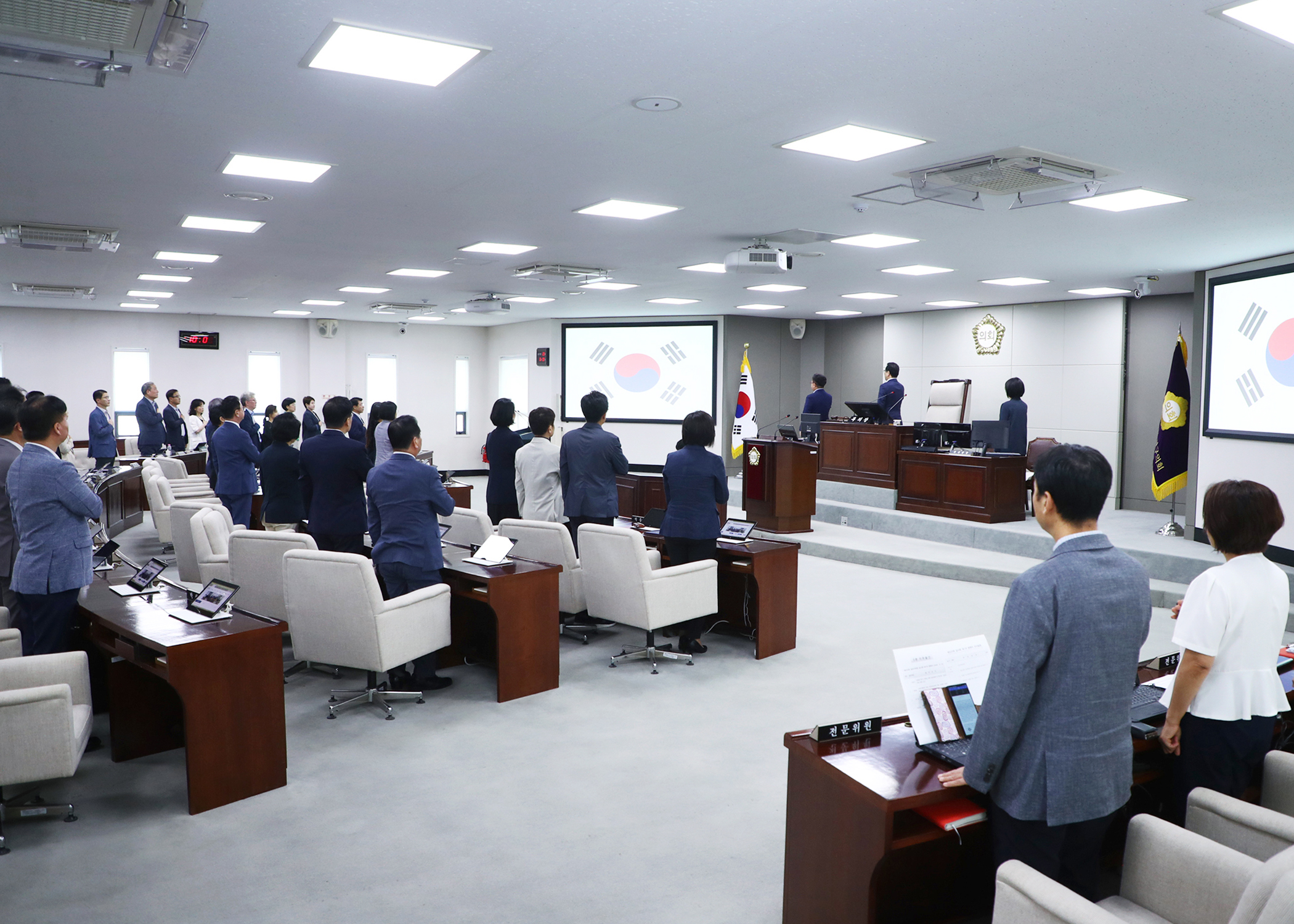 제325회 임시회 개회 - 2