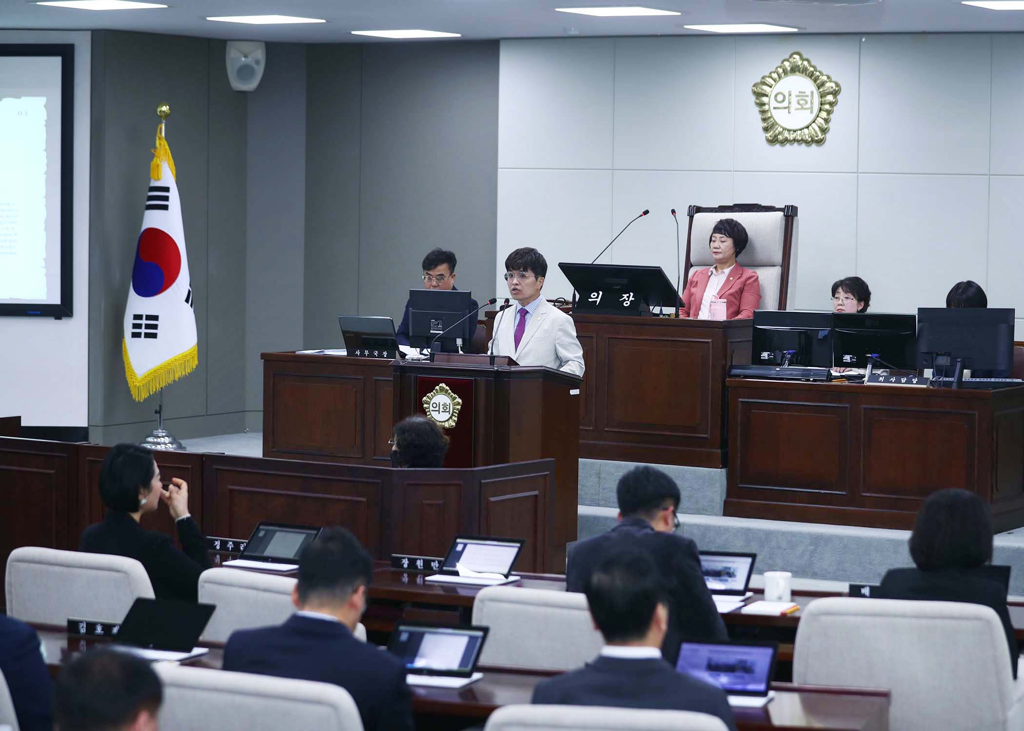 제326회 임시회 개회 - 3