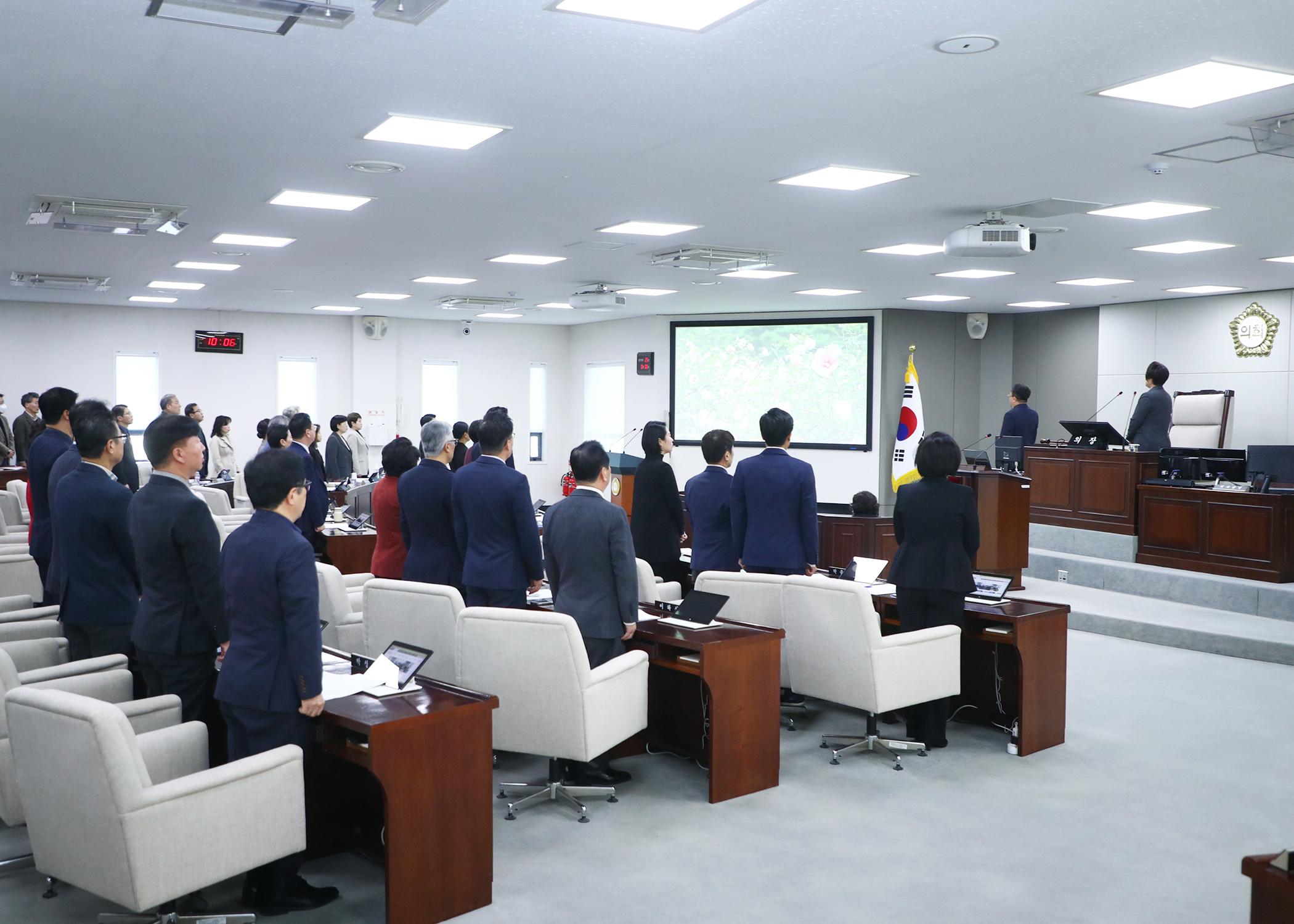 제327회 정례회 개회 - 4