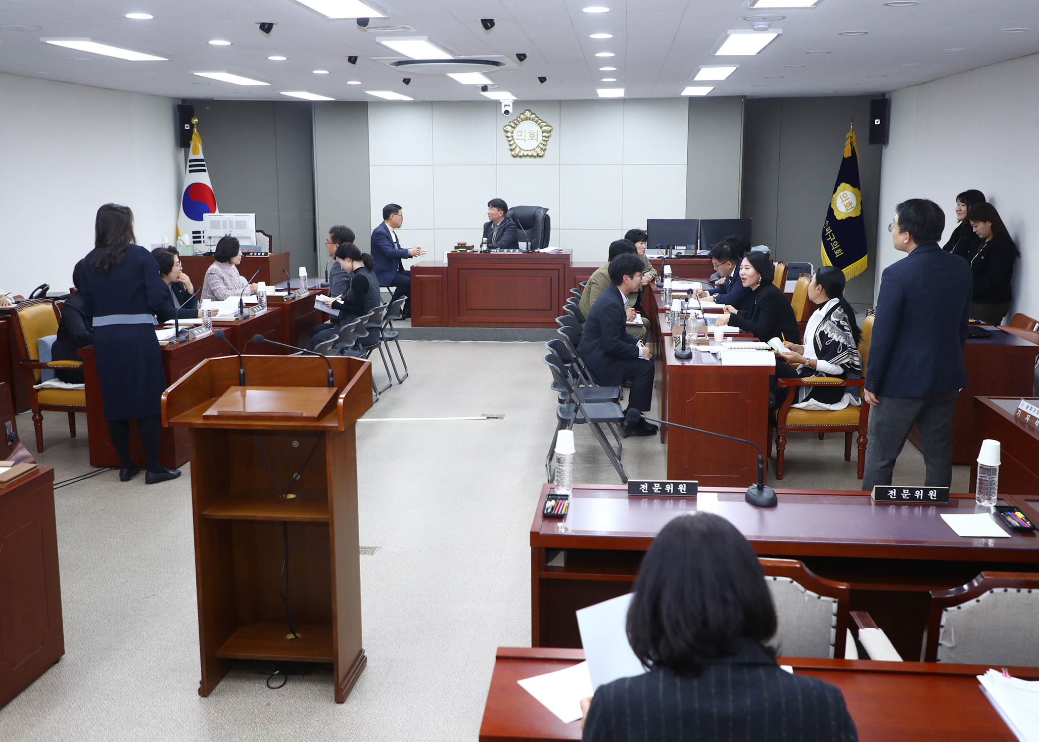 송파구의회 행정사무감사 - 1