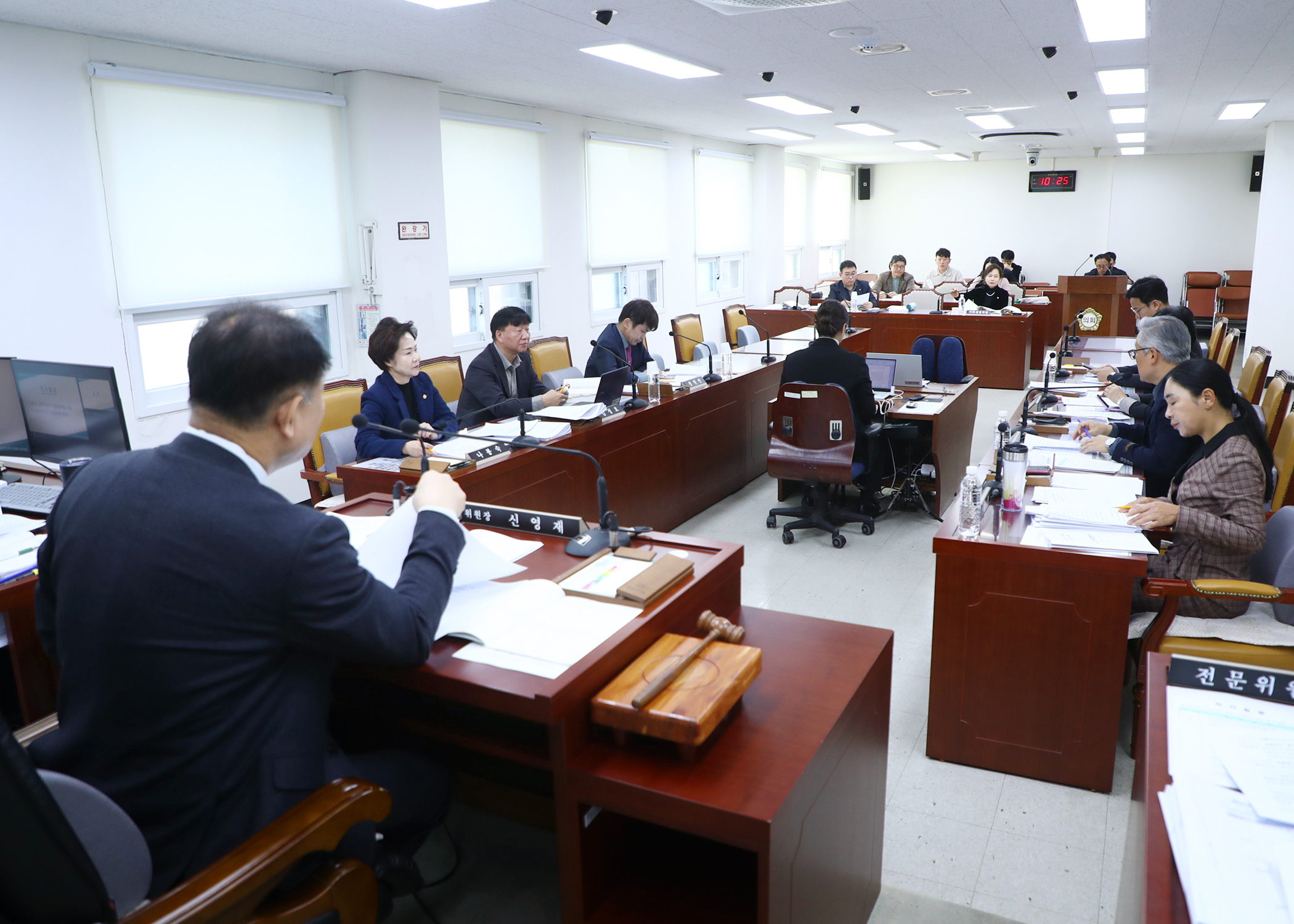 제327회 정례회 재정복지위원회 - 4