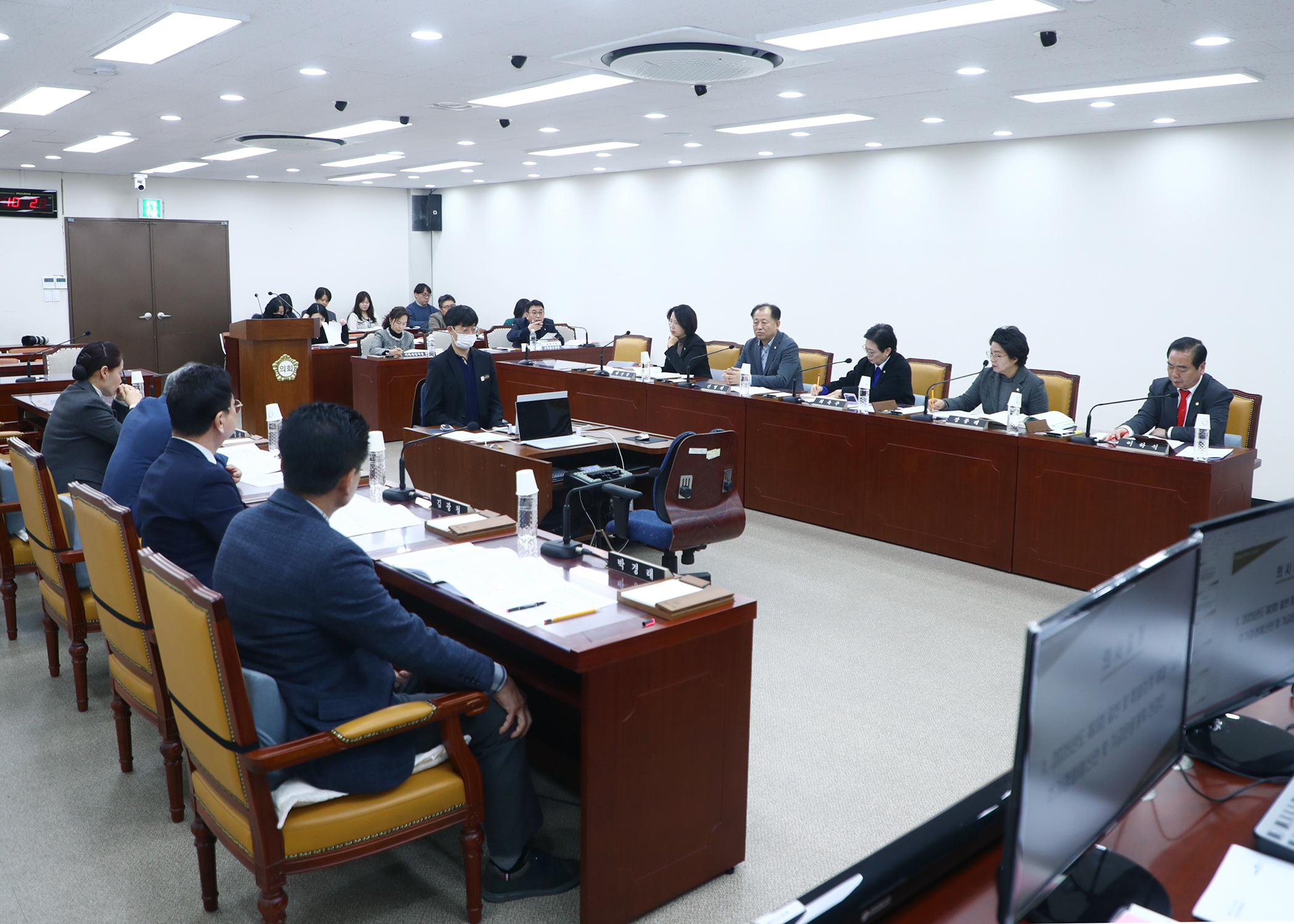 제327회 정례회 예산결산특별위원회&lpar;추경&rpar; - 2