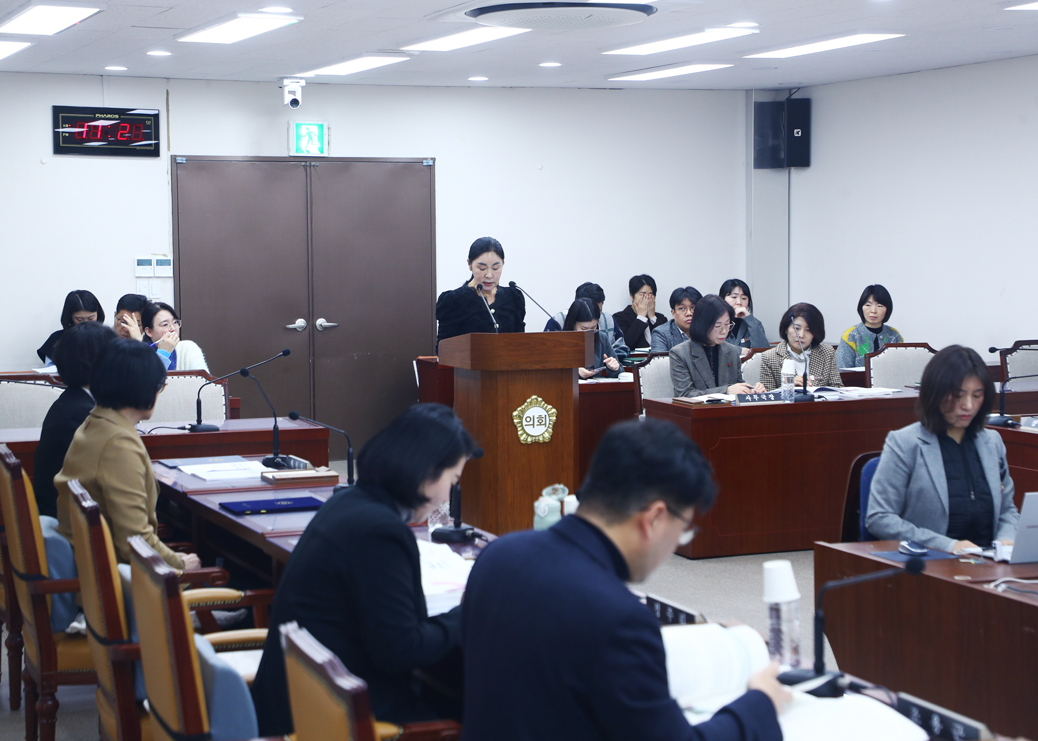 제327회 정례회 운영위원회 - 6