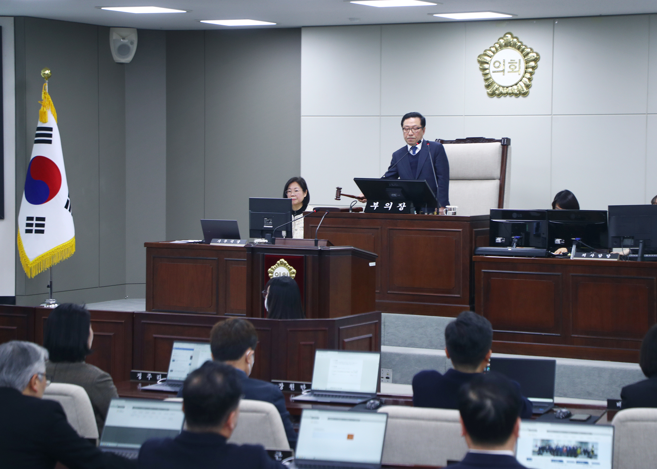 제328회 임시회 폐회 - 6