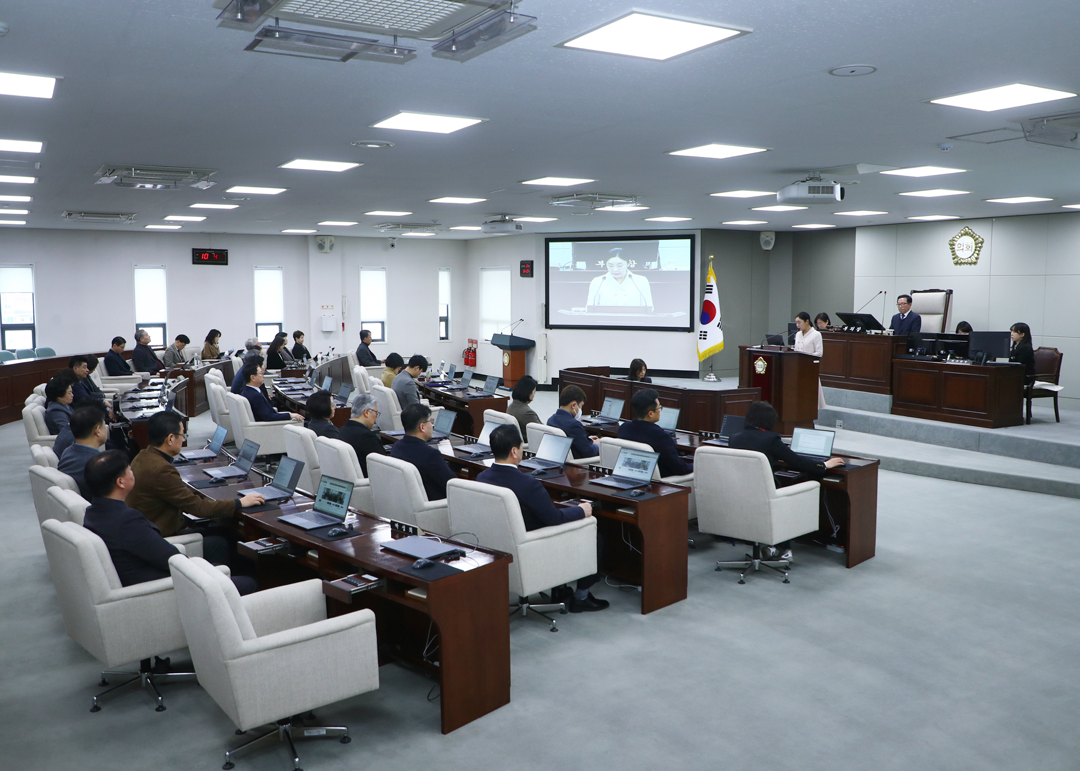 제328회 임시회 폐회 - 7