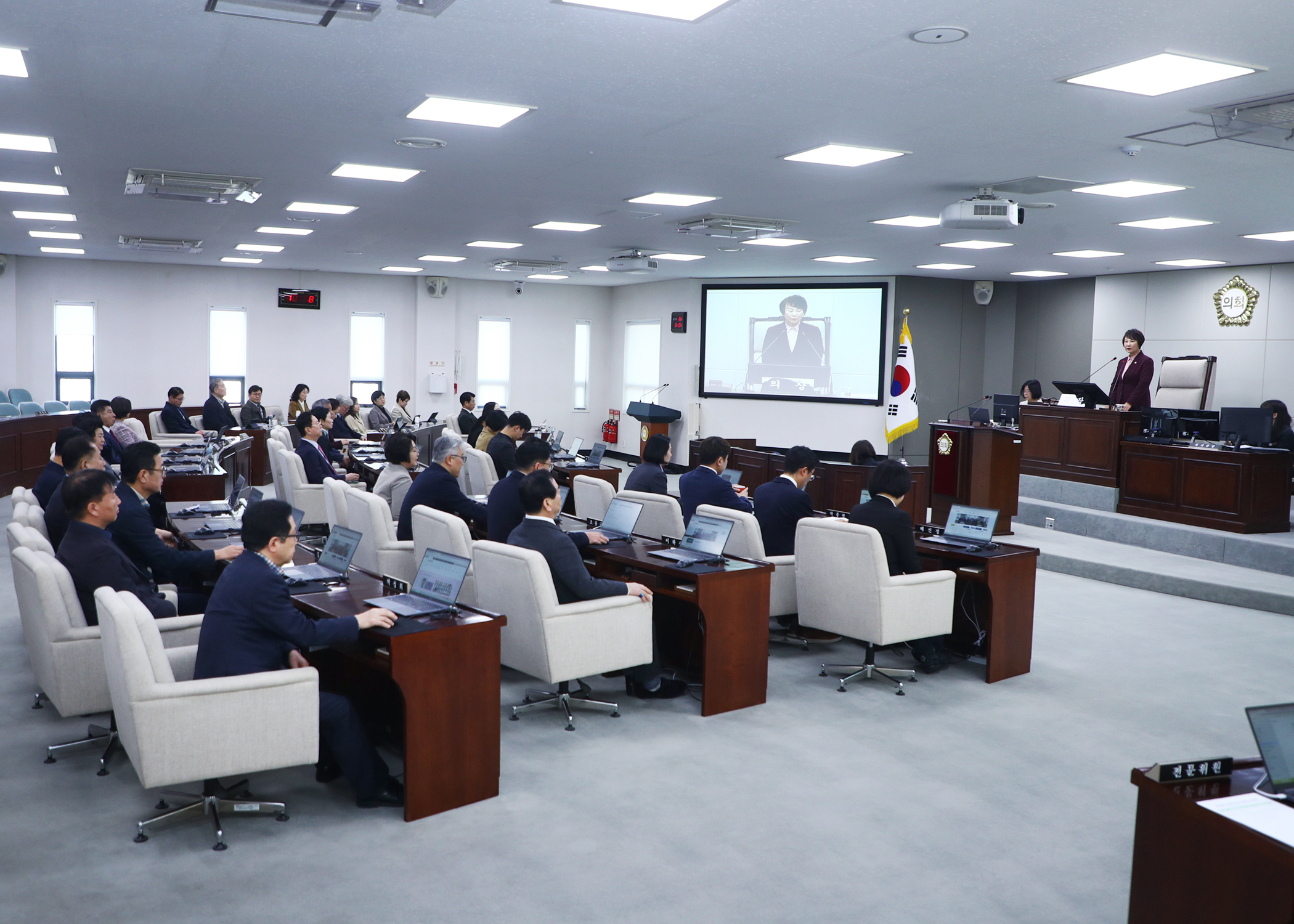 제329회 임시회 개회 - 1
