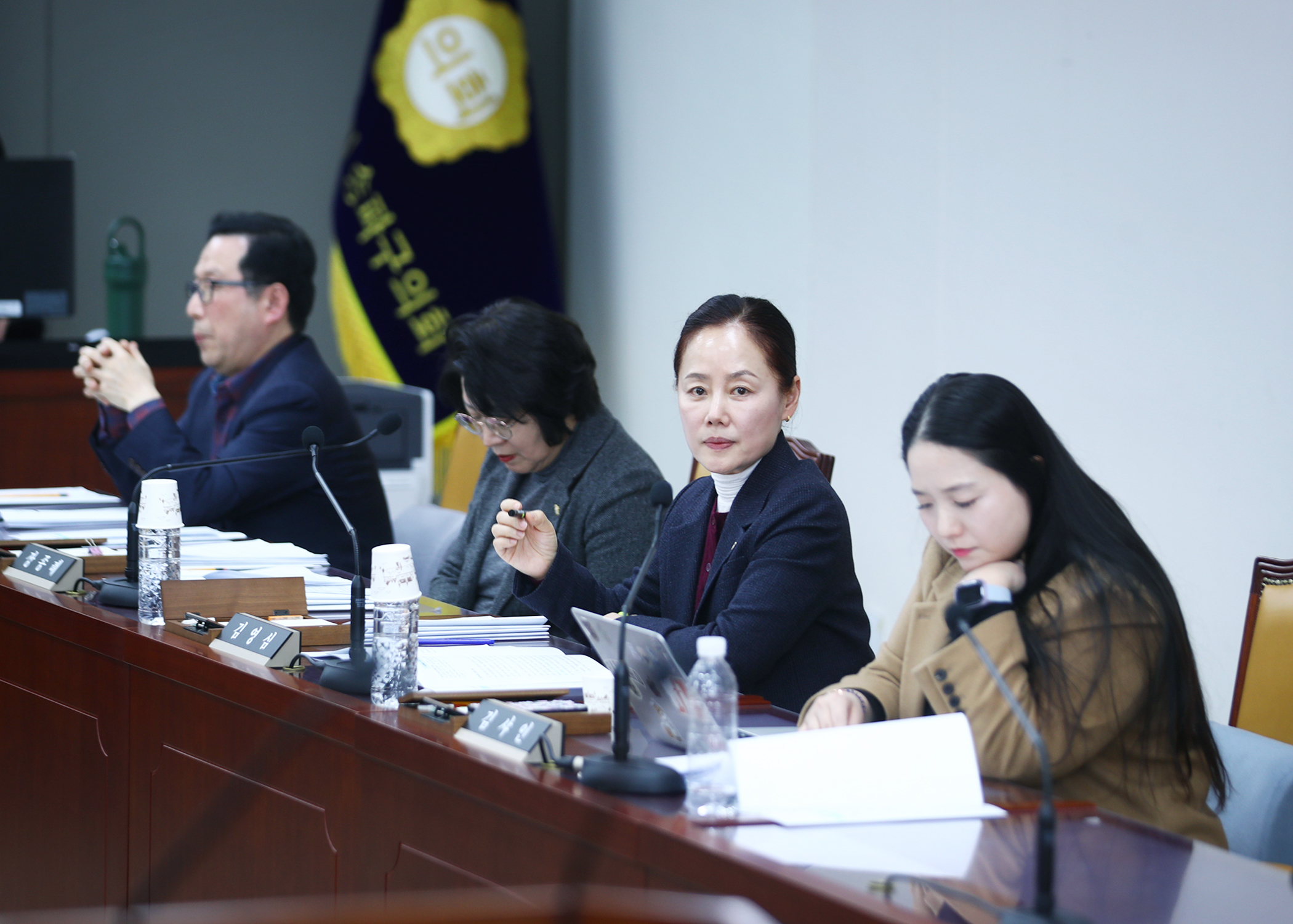 제329회 임시회 행정교육위원회 - 4