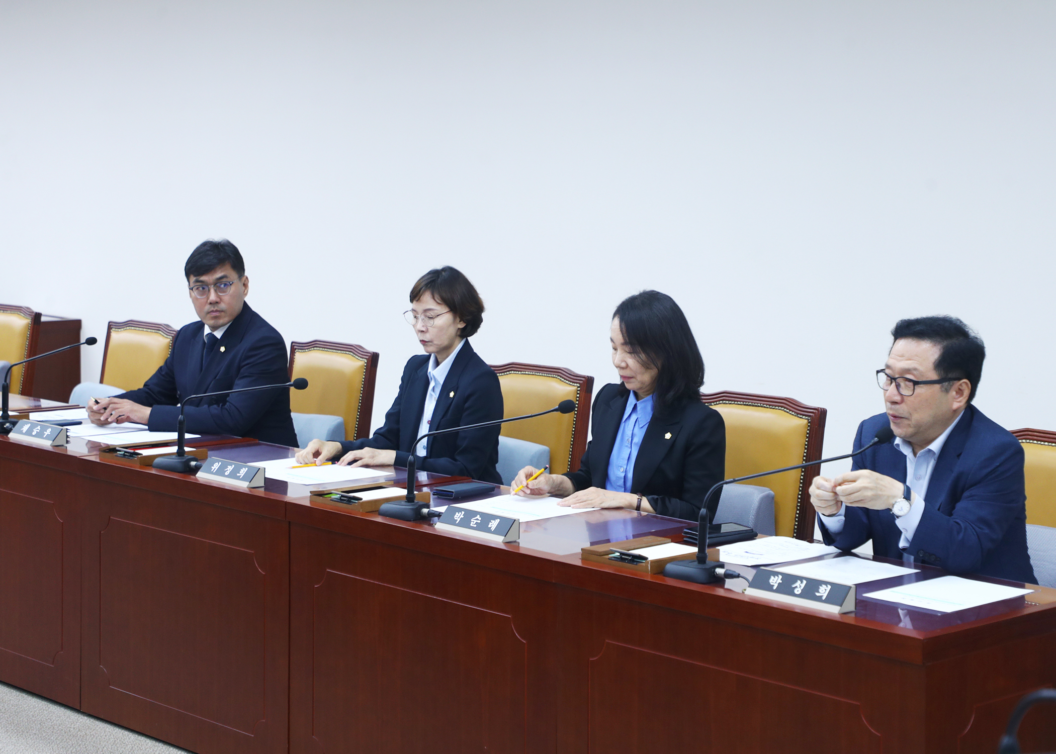 제333회 임시회 운영위원회 - 7