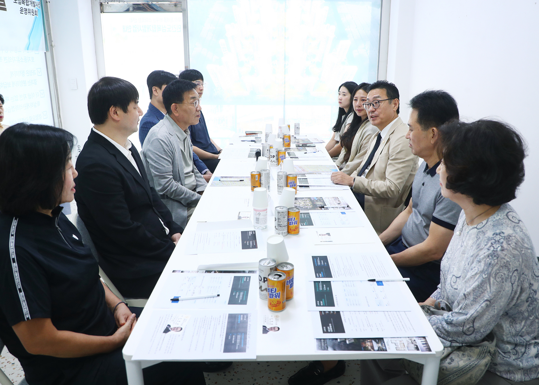 석촌고분역 도심복합개발사업 운영위원회 사무실 방문 - 4