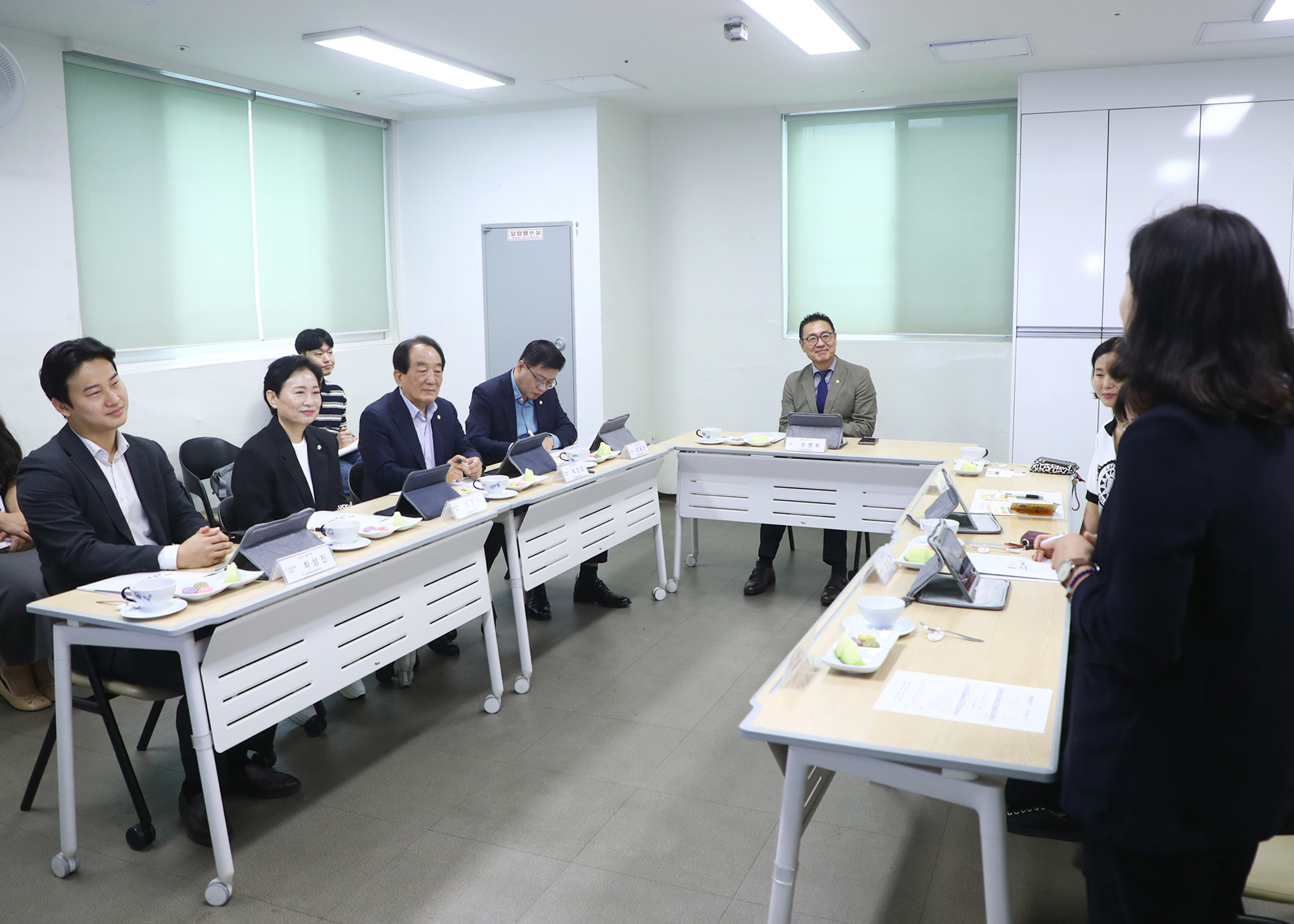 여름나기 응원 프로젝트 후원품 전달식참석 - 1