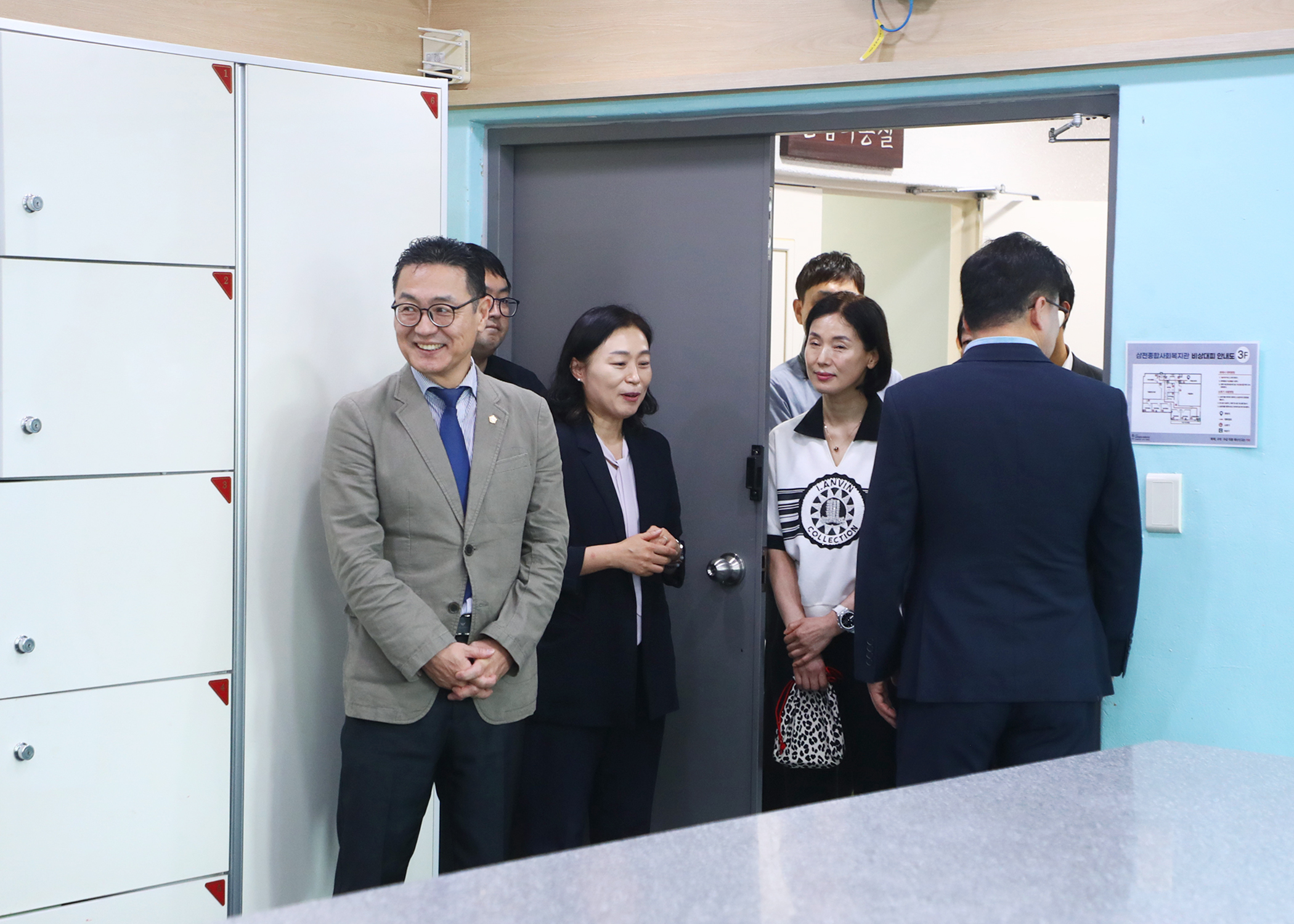 여름나기 응원 프로젝트 후원품 전달식참석 - 11