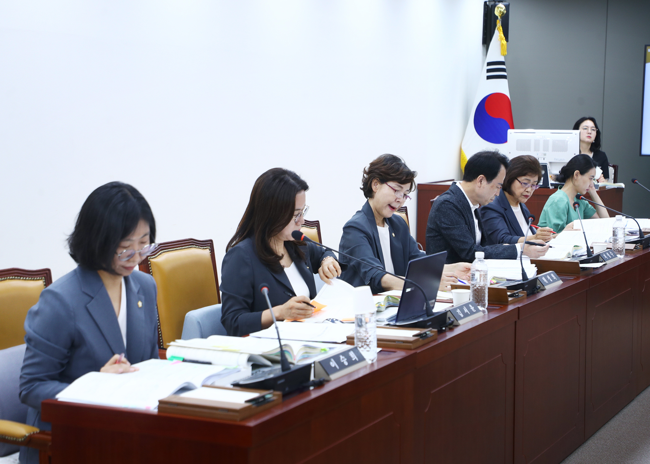 제334회 임시회 예산결산특별위원회 - 2