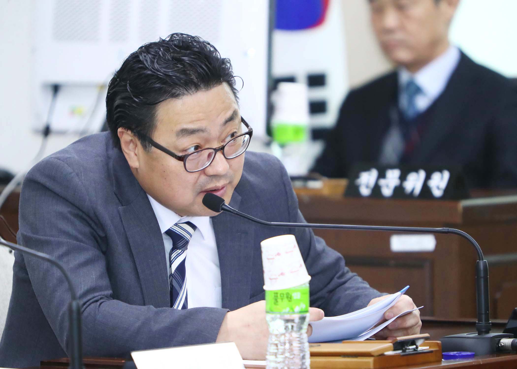 제261회 정례회 도시건설위원회 - 6