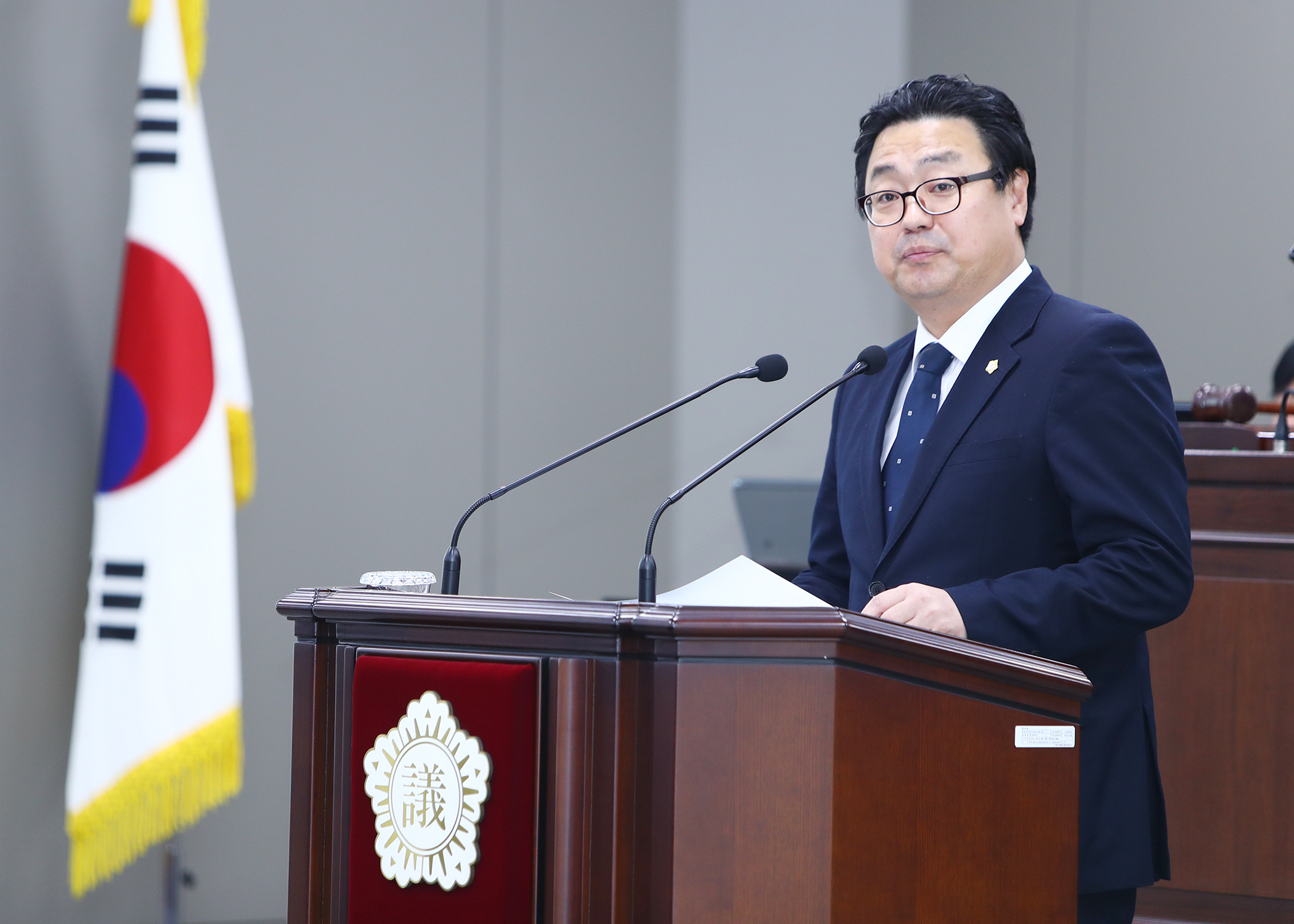 제261회 정례회 본회의 개의 - 6