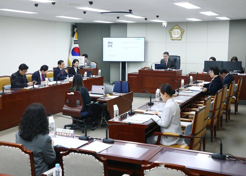 제320회 임시회 행정교육위원회