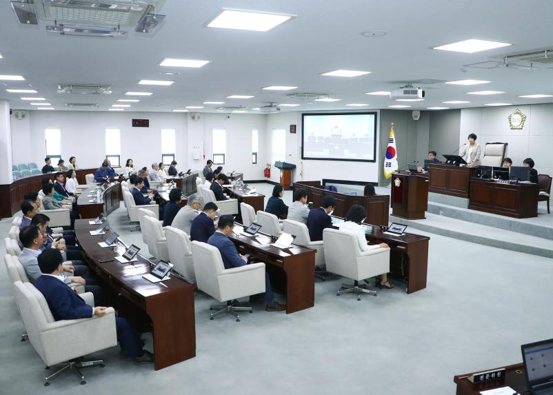 제323회 정례회 폐회